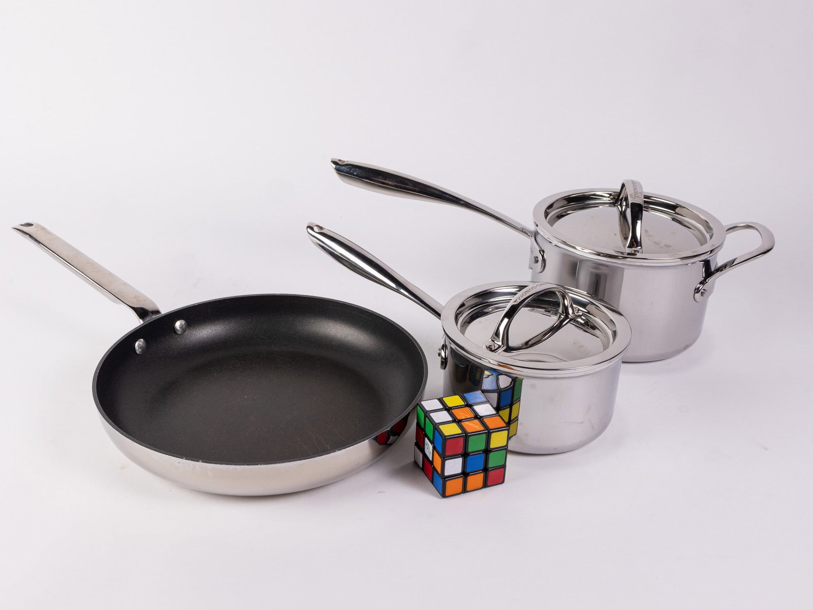 Three Pieces of William Sonoma Stainless Steel Hermoclad by Heston Cookware - 2