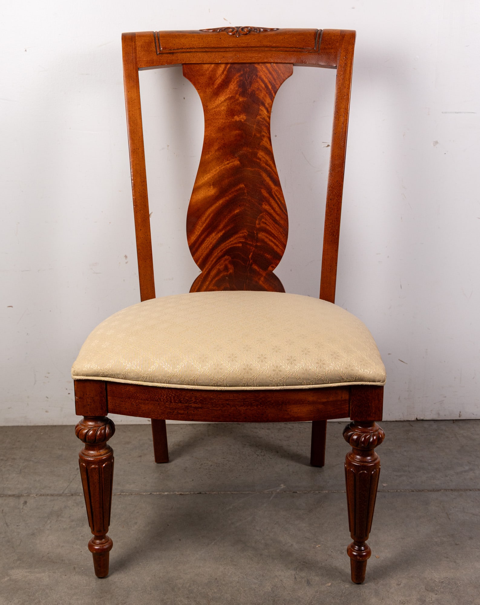 Stanley Vintage Dining Chair: Stanley Vintage Dining Chair Size 41" H Literature Brooks Auction – Online Auction Terms & Conditions Contact: (856) 694-2960 | info@brooks.auction READ BEFORE YOU BID: We want you to feel