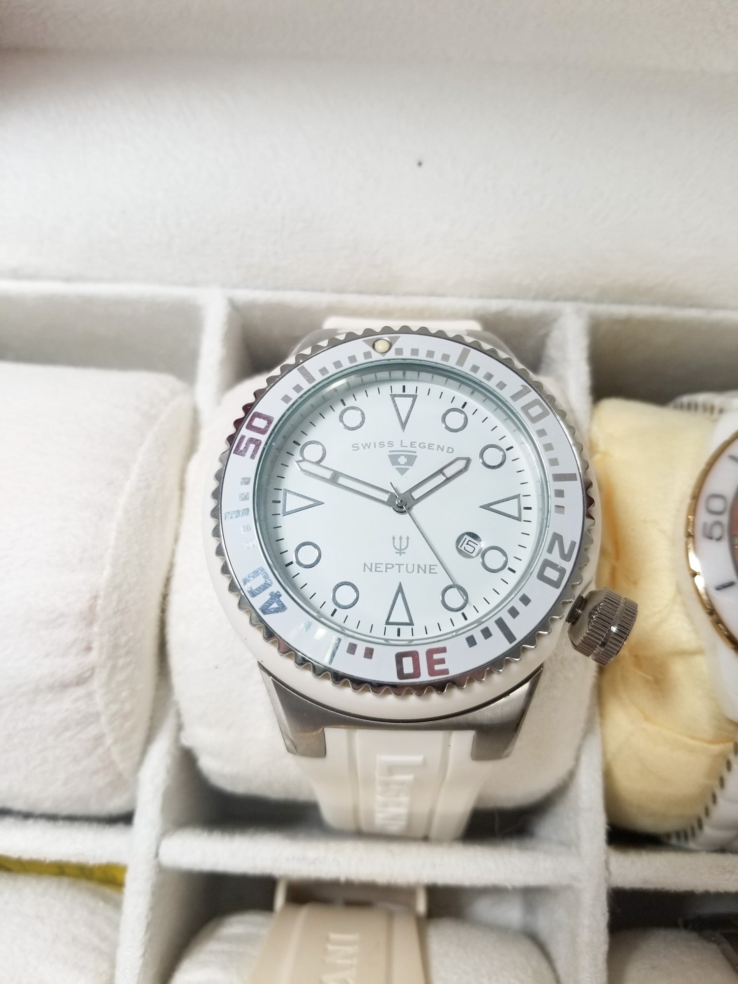 Invicta Russian Diver Display Box with 7 Assorted Watches - 5