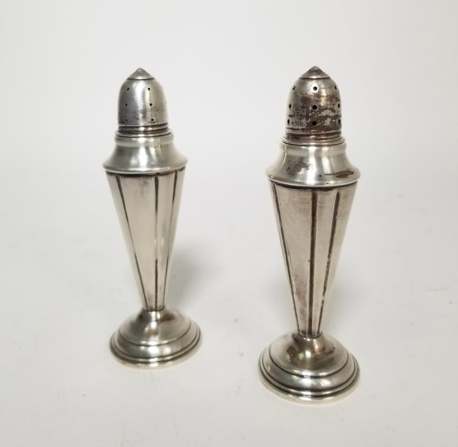 Sterling Silver Salt and Pepper Shakers: Sterling Silver Salt and Pepper Shakers Literature Brooks Auction – Online Auction Terms & Conditions Contact: (856) 694-2960 | info@brooks.auction READ BEFORE YOU BID: We want you to feel confi