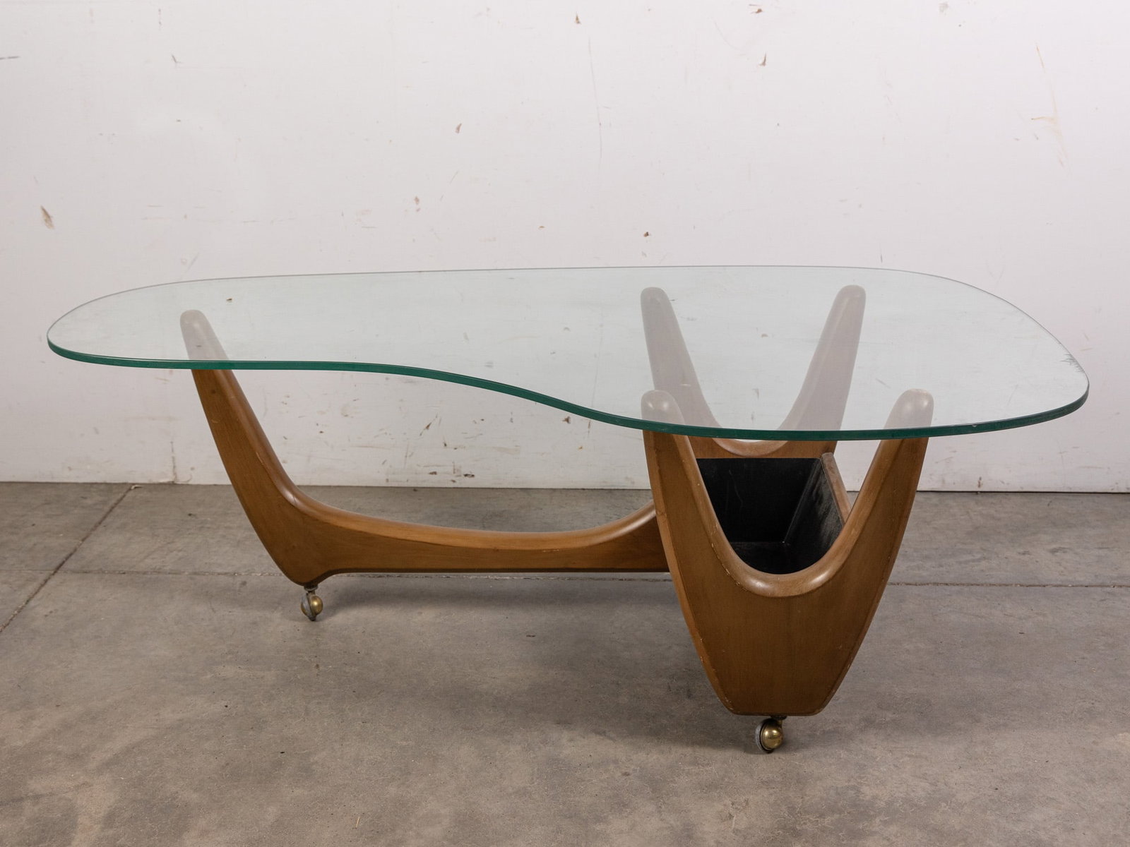 Mid Century Modern Kidney Coffee Table in the manner of Adrian Pearsall - 2