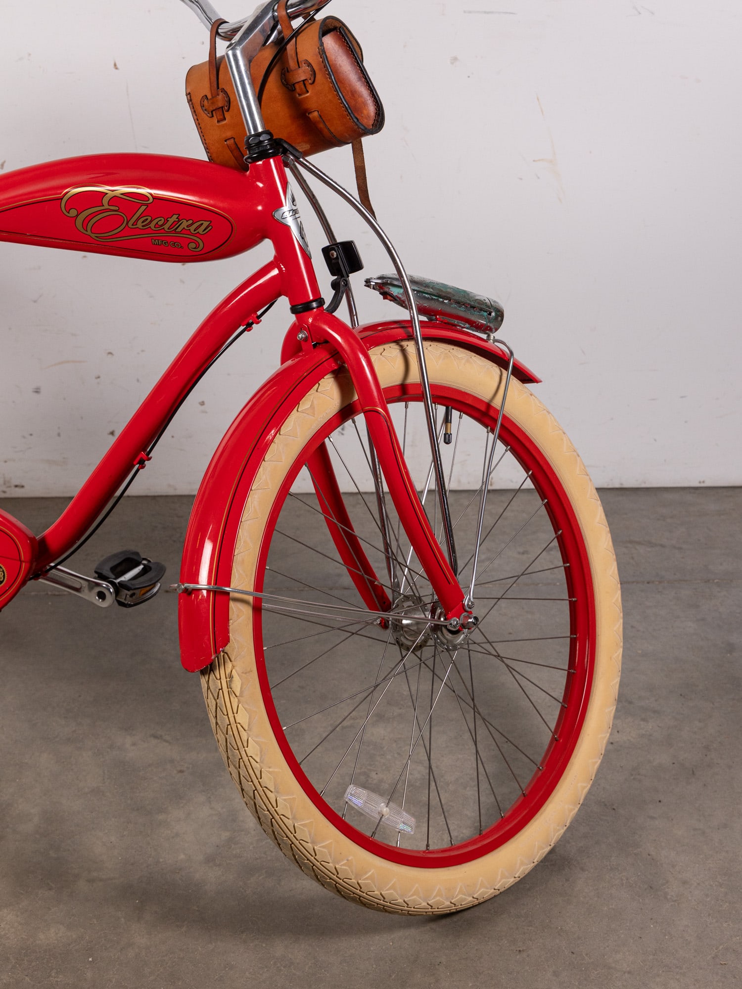Electra Retro 20" Beach Cruiser - 3
