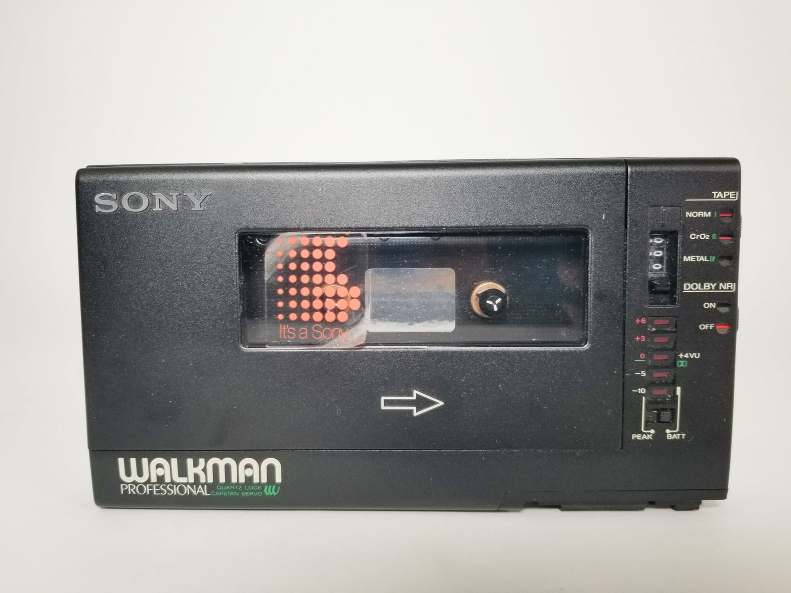 Sony Walkman Professional with AC Power Adapter - 2