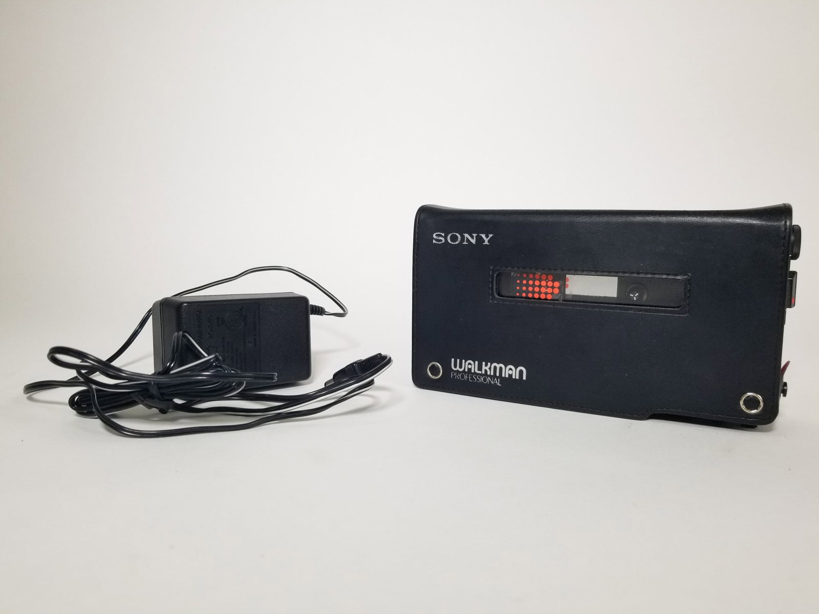 Sony Walkman Professional with AC Power Adapter - 3