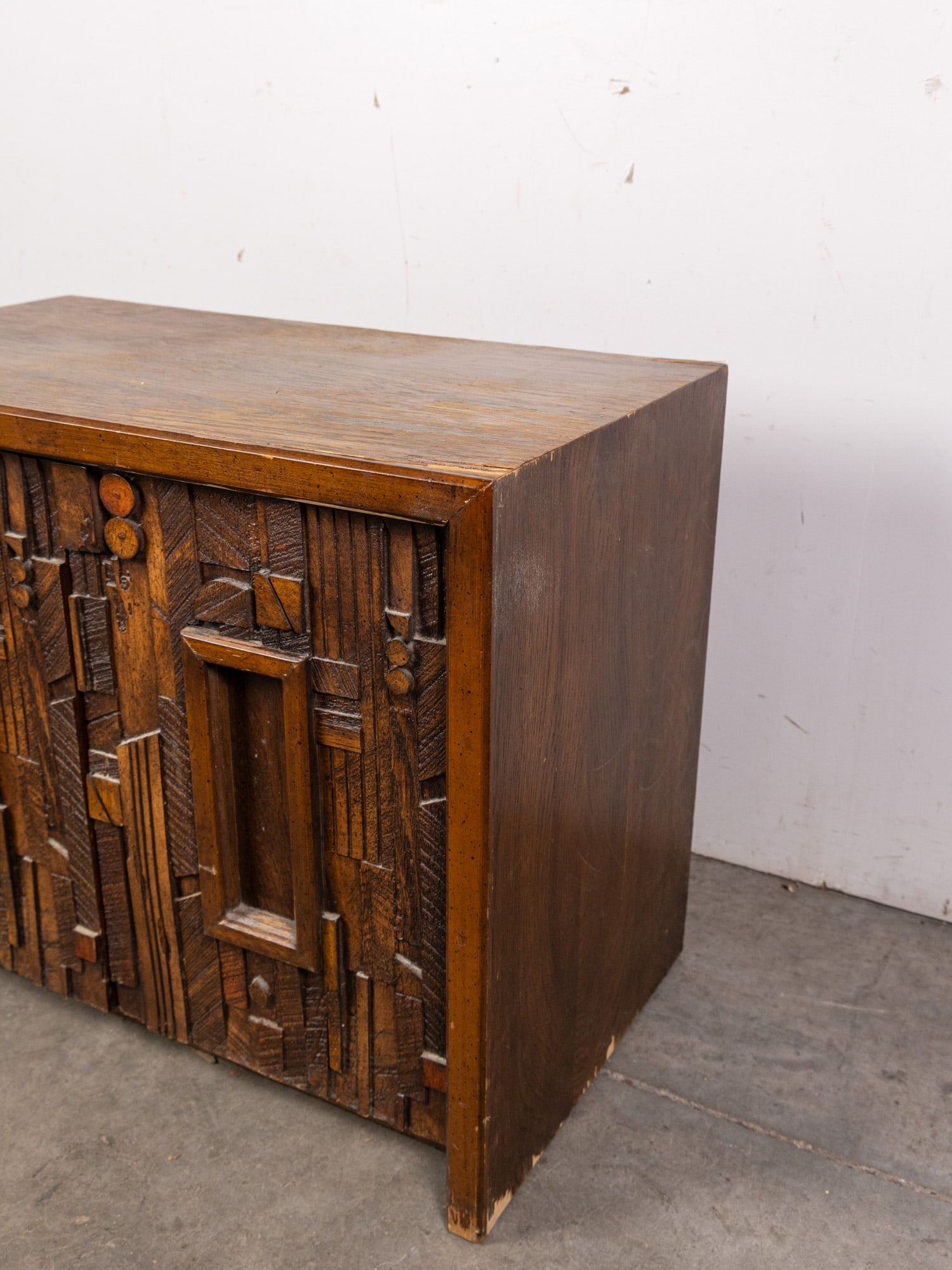 Lane Facade "Pueblo" Brutalist Nightstand - 4