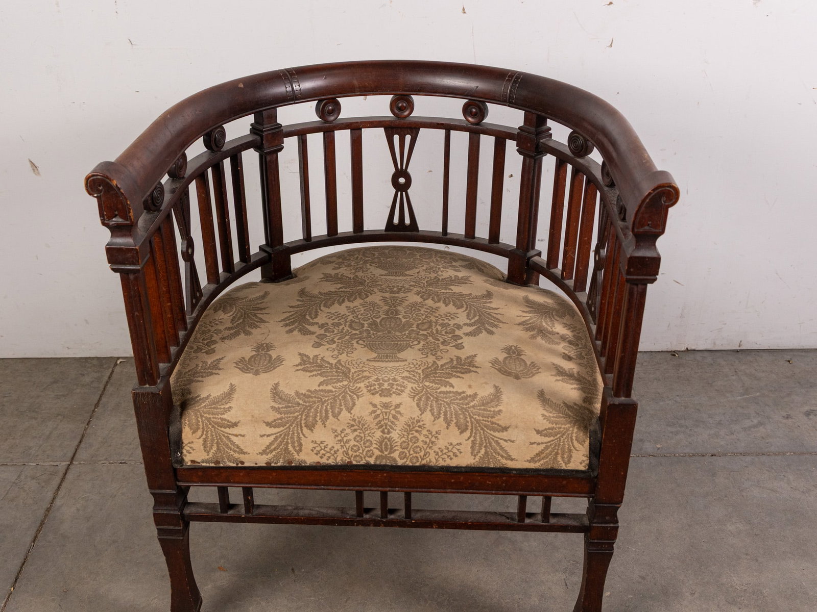 Antique Edwardian Mahogany Corner Tub Chair - 2