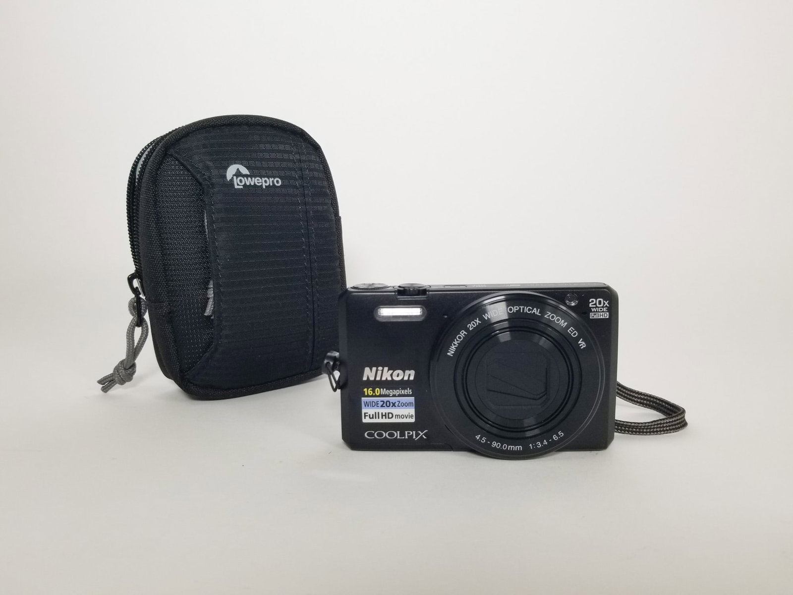 Nikon Coolpix S7000 with Case: Nikon Coolpix S7000 with Case Size 7" x 12" x 12" Literature Brooks Auction – Online Auction Terms & Conditions Contact: (856) 694-2960 | info@brooks.auction READ BEFORE YOU BID: We want you to