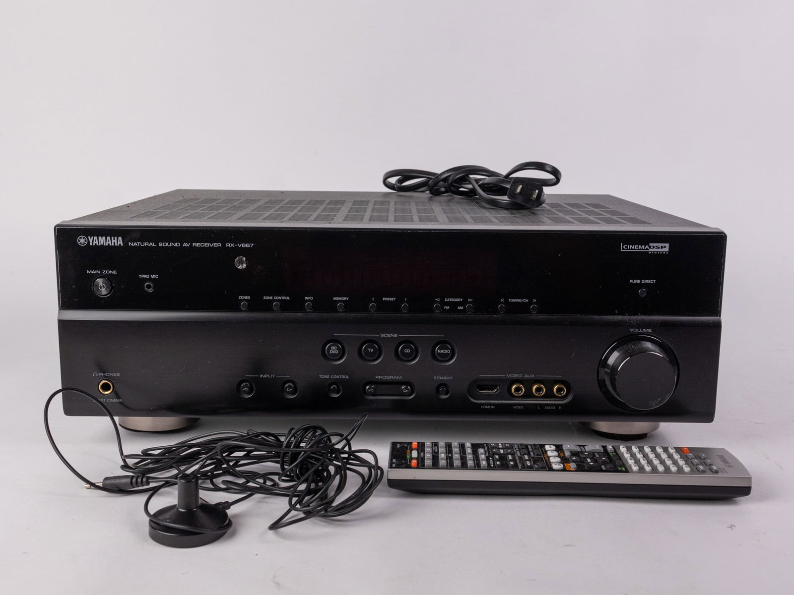 Yahama Natural Sound AV Receiver RX-V667 (1 of 5)