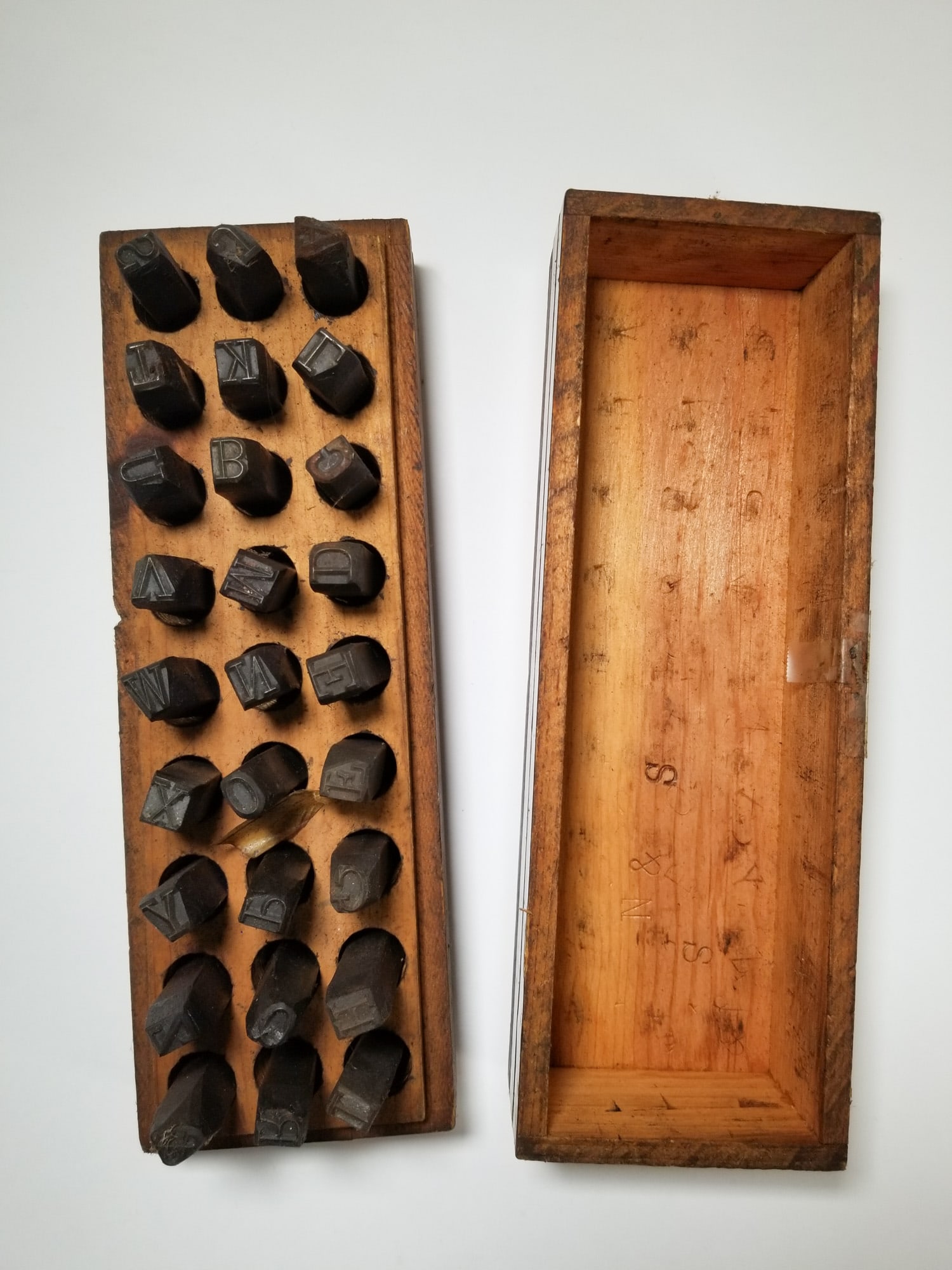 Vintage Set of Steel Letters Punch Blocks: Vintage Set of Steel Letters Punch Blocks Size 4" x 11" x 4" Literature Brooks Auction – Online Auction Terms & Conditions Contact: (856) 694-2960 | info@brooks.auction READ BEFORE YOU BID: We