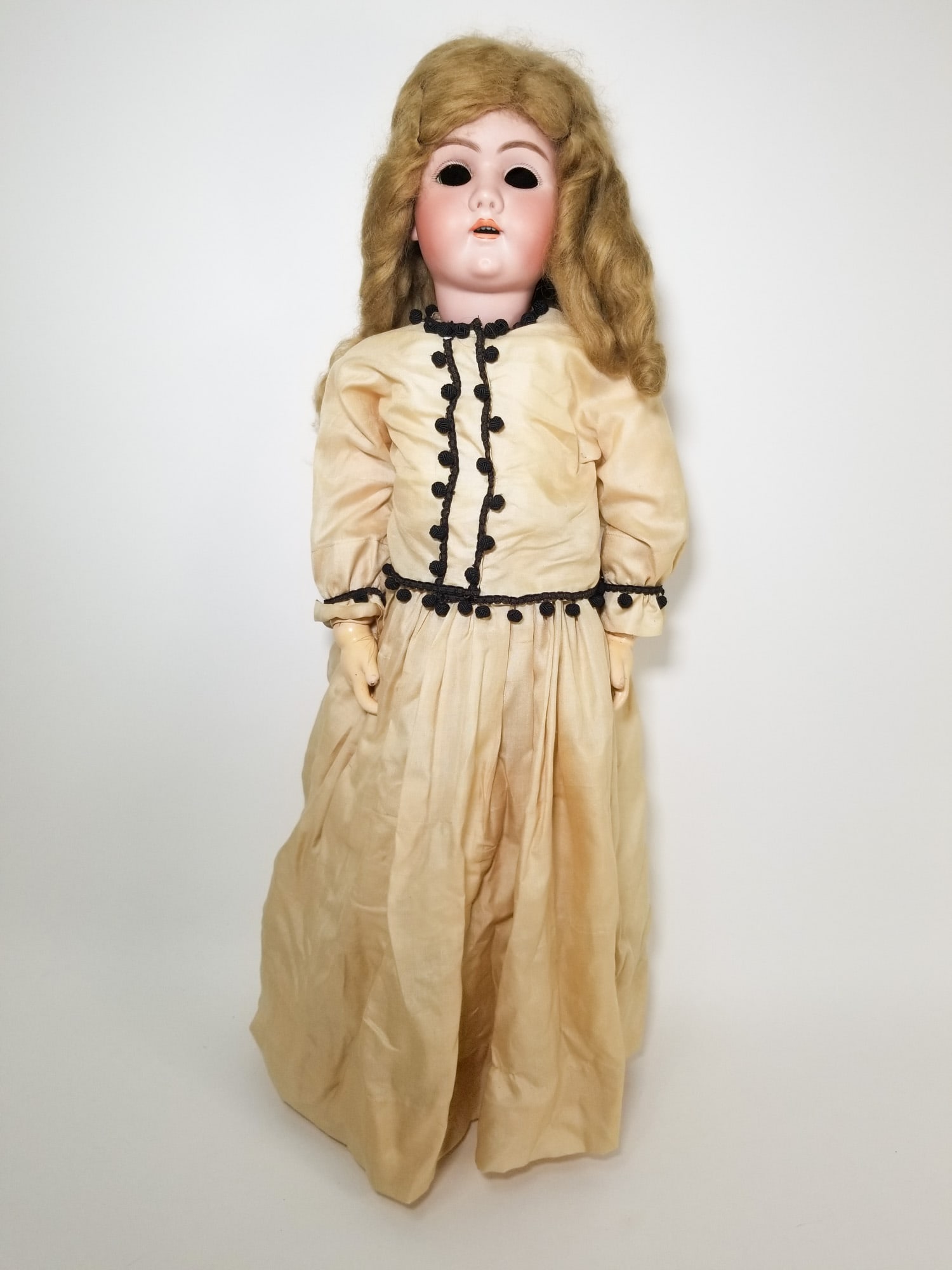 Handwerck 28" Bisque Doll (1 of 6)