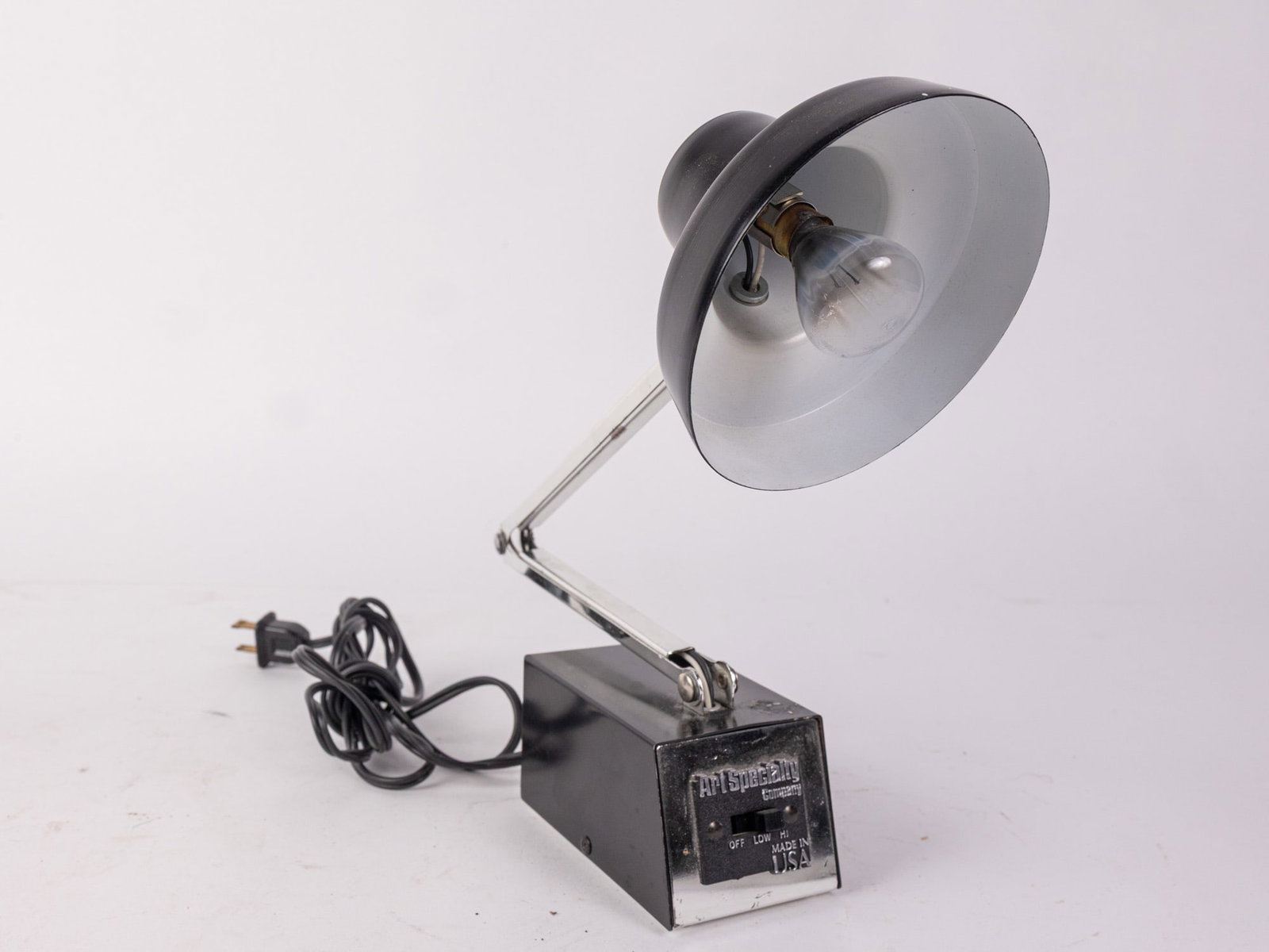 Art Specialty Company MCM Adjustable Desk Lamp (1 of 3)