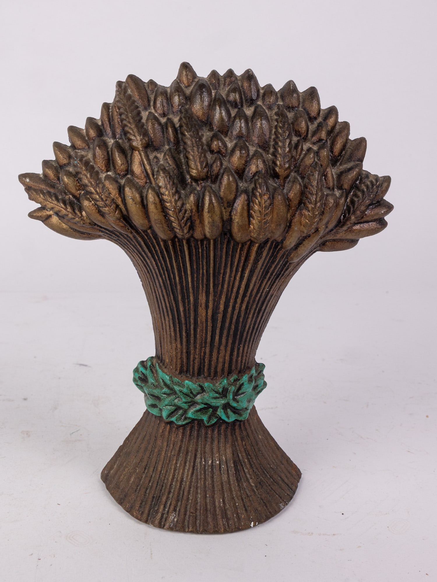 Cast Iron Bundle of Wheat Door Stop (1 of 4)