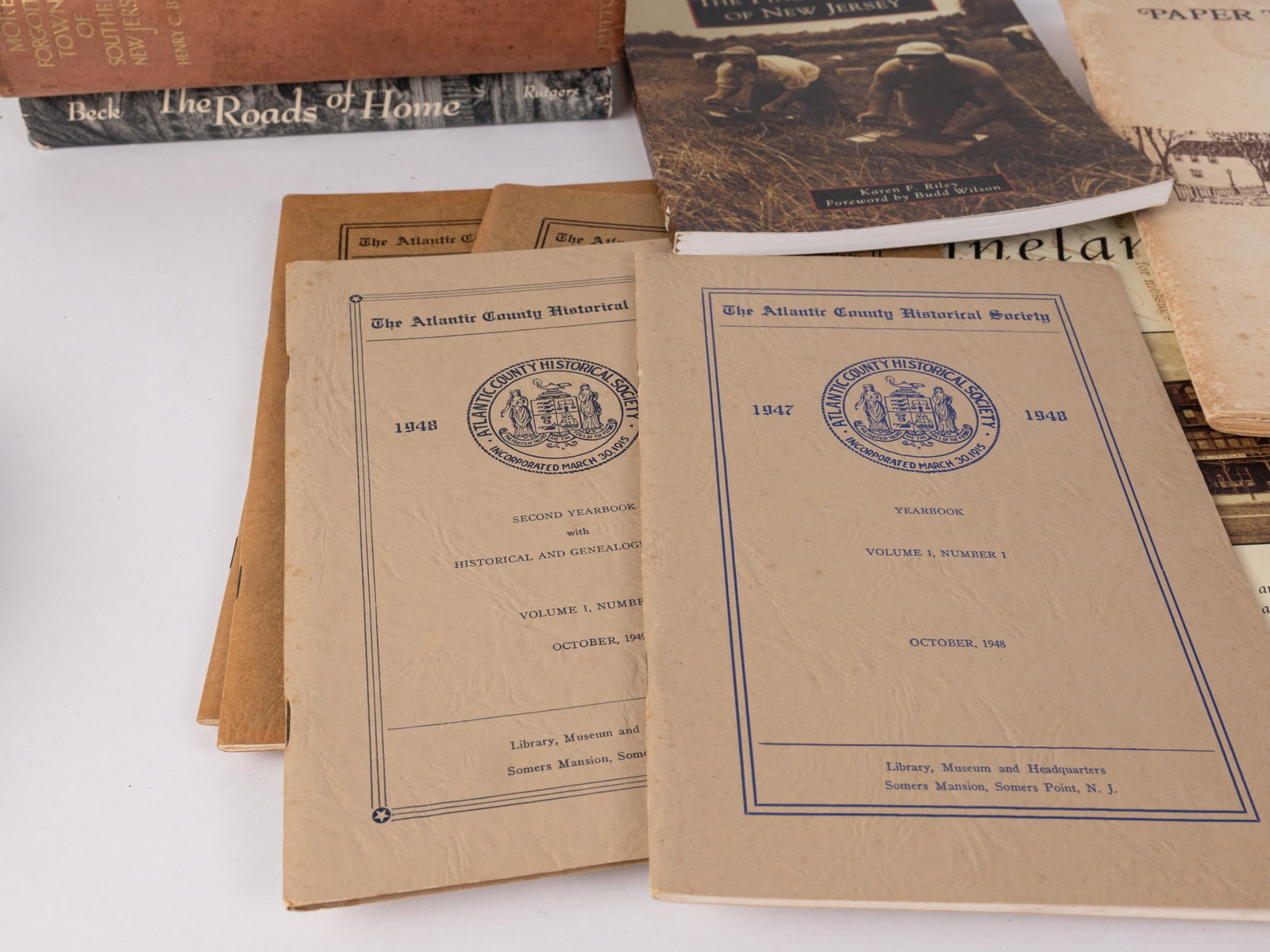 Assortment of Vintage Local South Jersey Books & Ephemera - 4