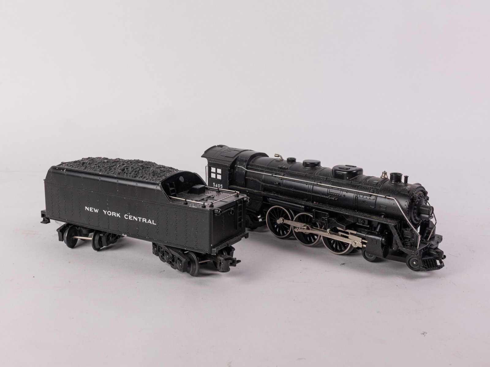 MTH RailKing NY Central 30-1025: O Gauge Steam Locomotive and Tender Size 7" x 12" x 12" Literature Brooks Auction – Online Auction Terms & Conditions Contact: (856) 694-2960 | info@brooks.auction READ BEFORE YOU BID: We want