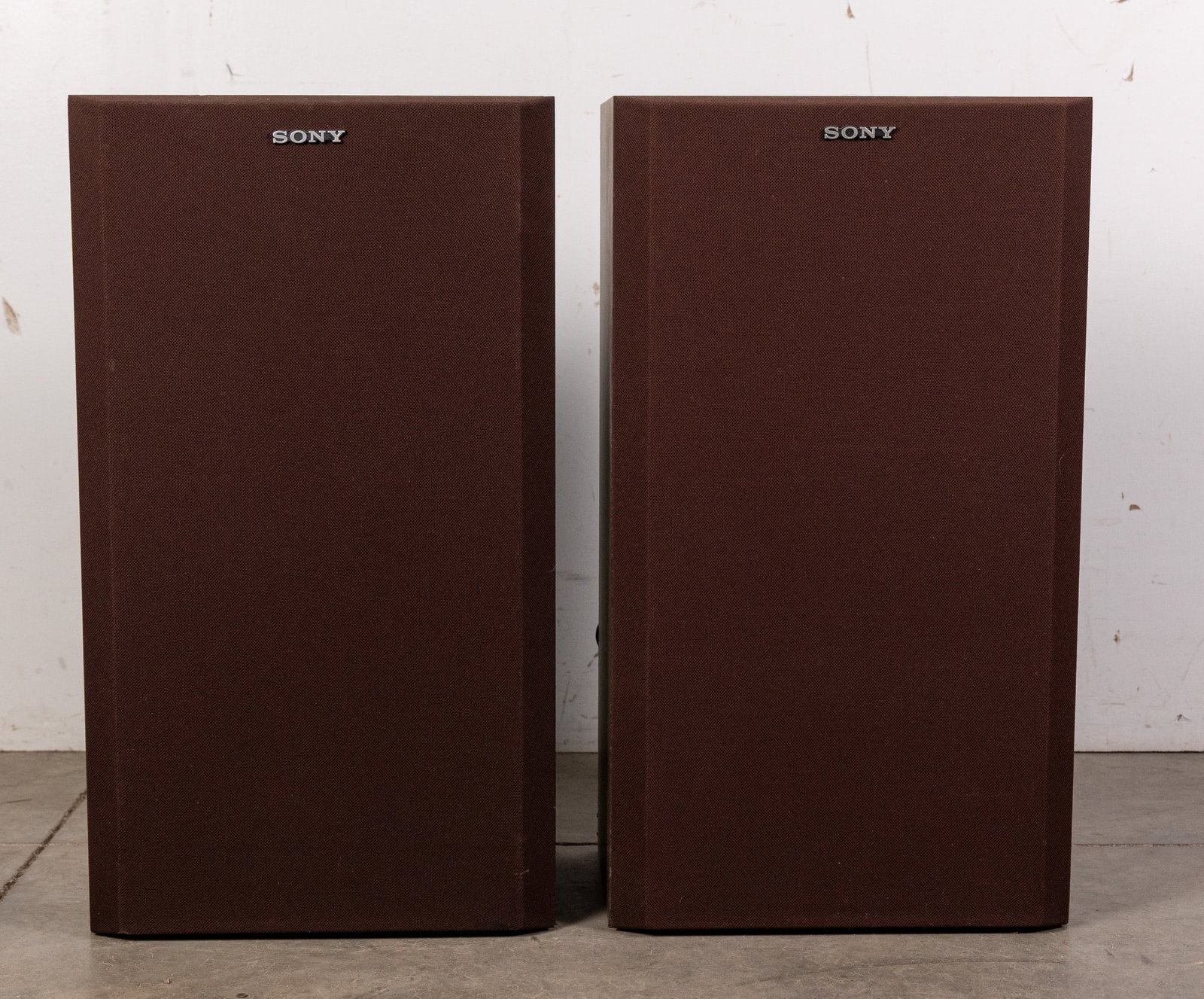 Pair of Vintage Sony SS-U350 Speakers (1 of 4)