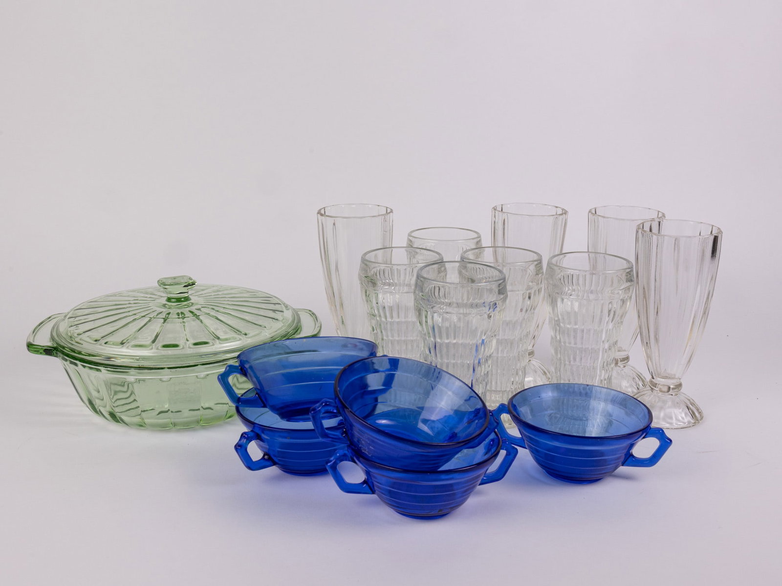 Lot of Assorted Vintage Glassware (1 of 4)