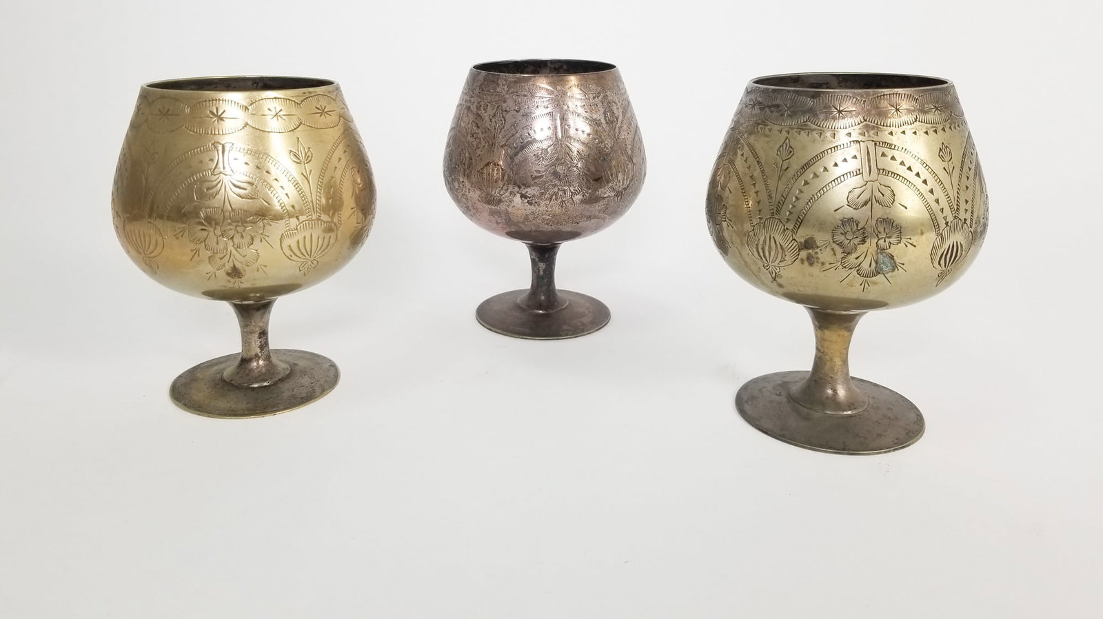 Decorative Assortment Lot ft. Murano Glass Bowl - 5