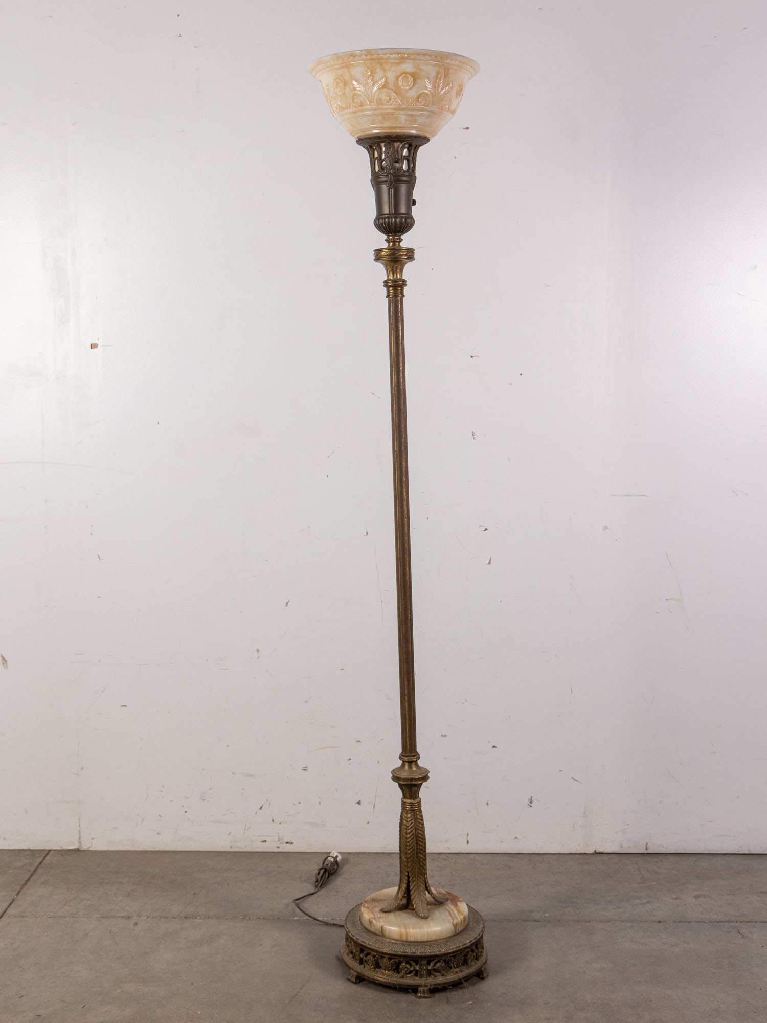 Early 20th Century Ornate Brass Toned Floor Lamp: Early 20th Century Ornate Brass Toned Floor Lamp Size 65" H Literature Brooks Auction – Online Auction Terms & Conditions Contact: (856) 694-2960 | info@brooks.auction READ BEFORE YOU BID:</