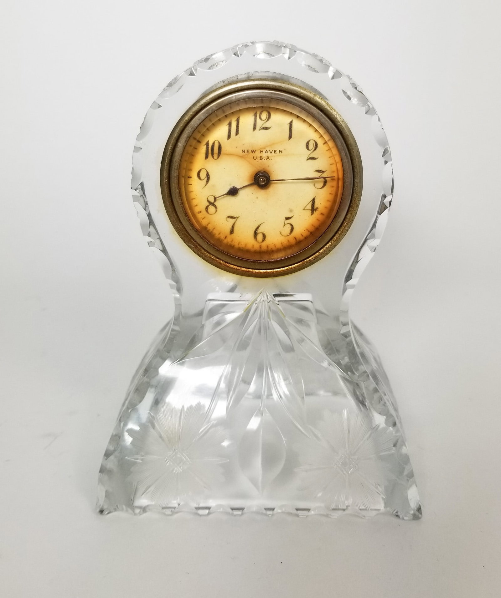 Pair of Vintage Clocks ft. New Haven Crystal Mantel Clock - 3