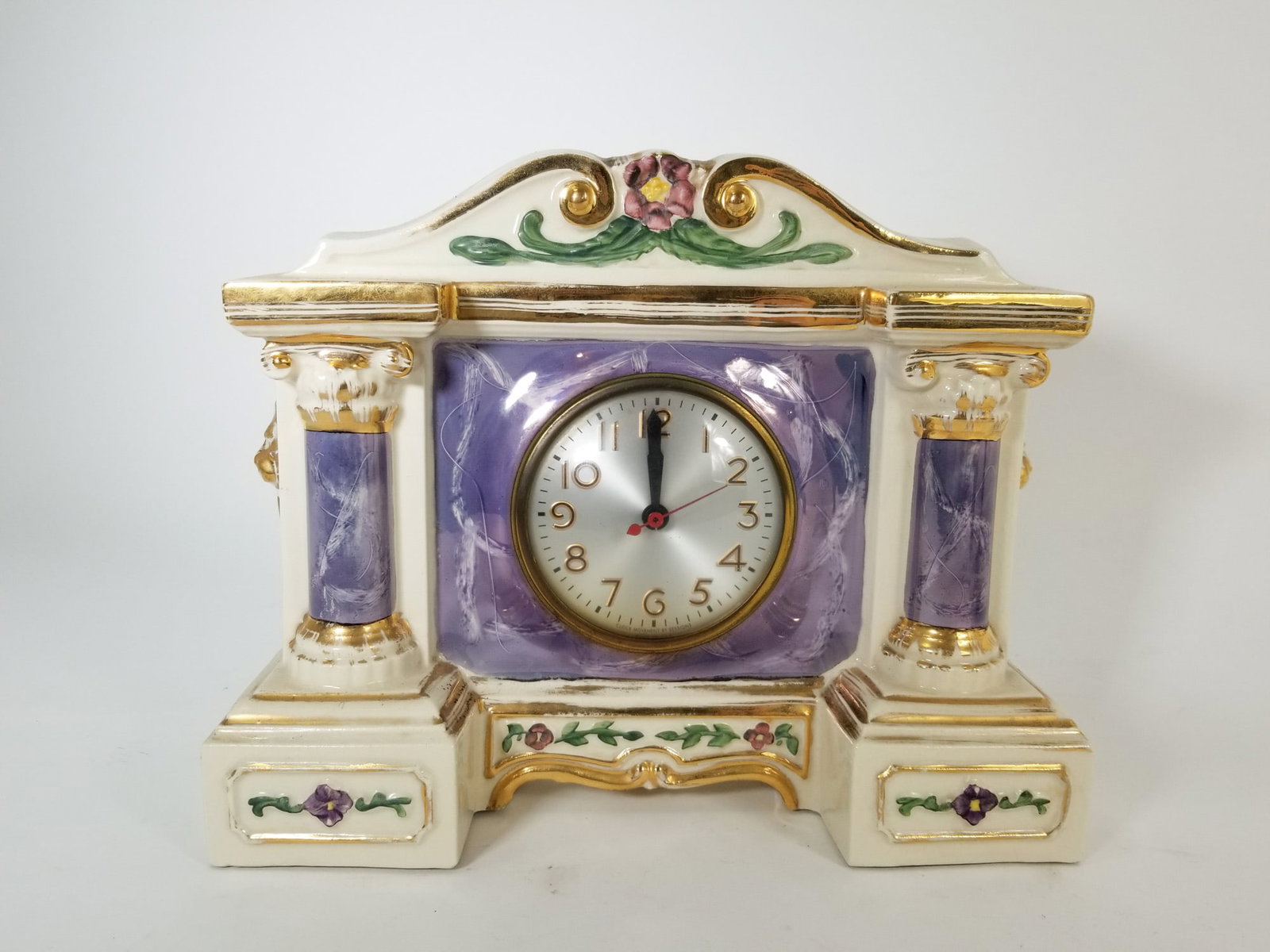 Pair of Vintage Clocks ft. New Haven Crystal Mantel Clock - 4