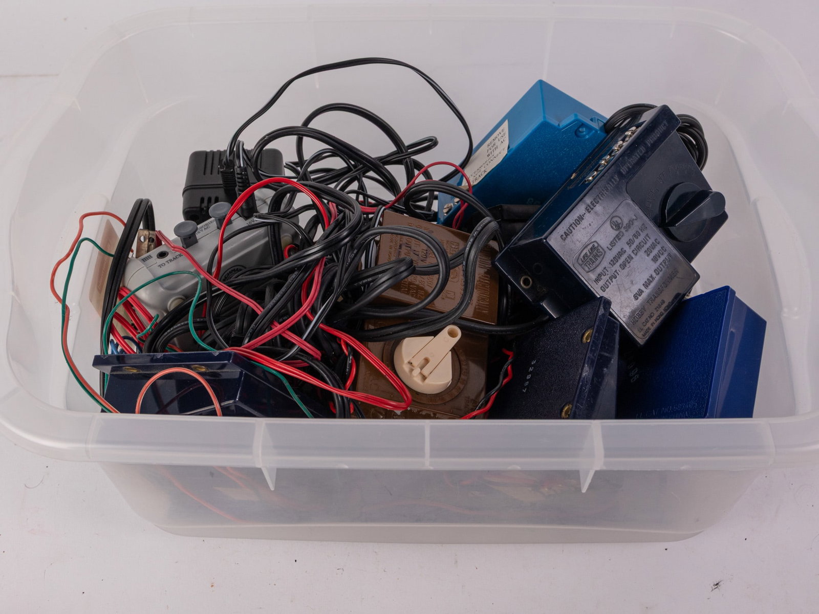 Assortment of Vintage Hobby Transformers: Life Like 390J - Bachmann 6607 - Bachman 44605a - and more! Size 7" x 10" x 18" Literature Brooks Auction – Online Auction Terms & Conditions Contact: (856) 694-2960 | info@brooks.auction READ