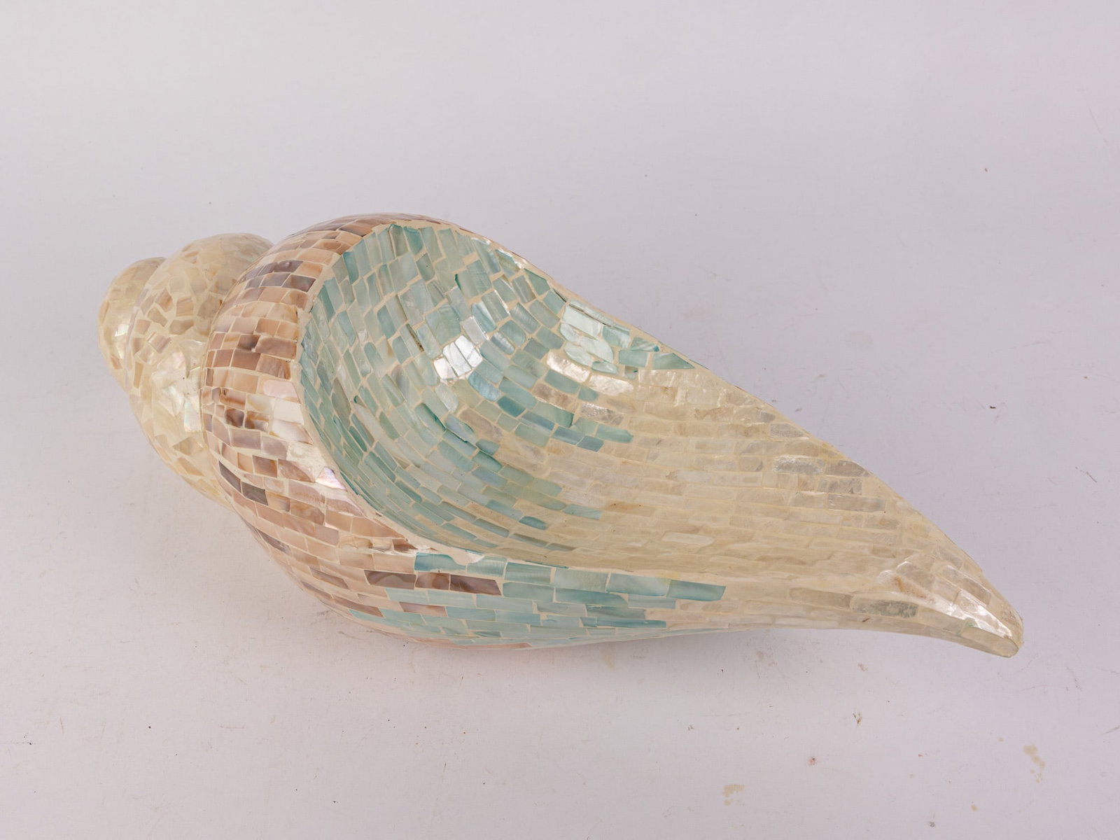 Large Decorative Mosaic Mother-of Pearl/Abalone Conch Bowl - 3
