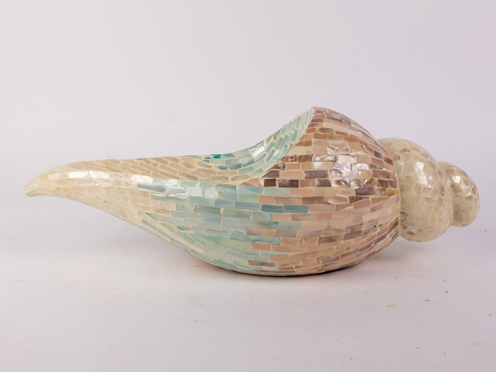 Large Decorative Mosaic Mother-of Pearl/Abalone Conch Bowl - 4