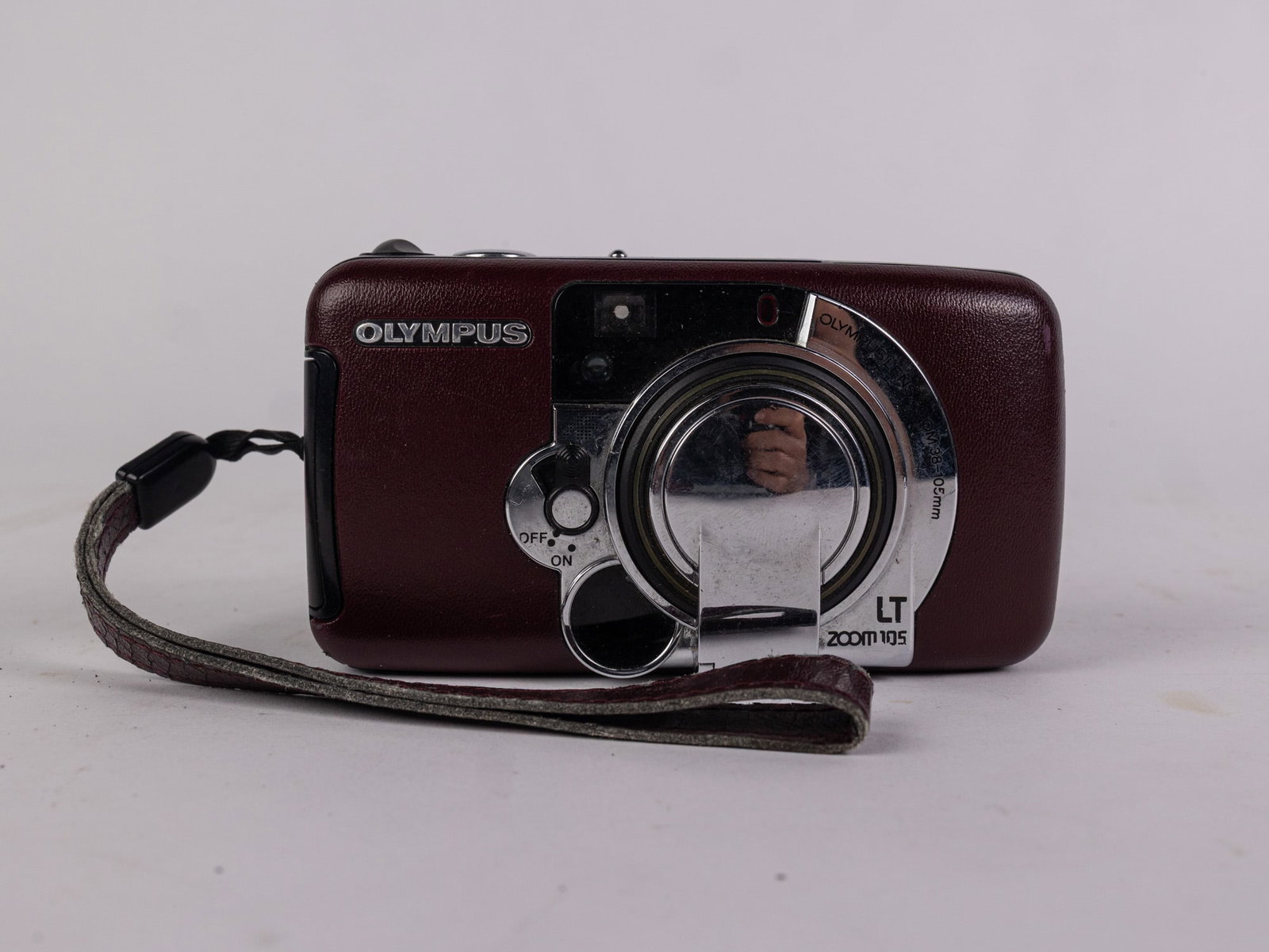 Olympus LT Zoom 105 Point and Shoot Camera (1 of 4)