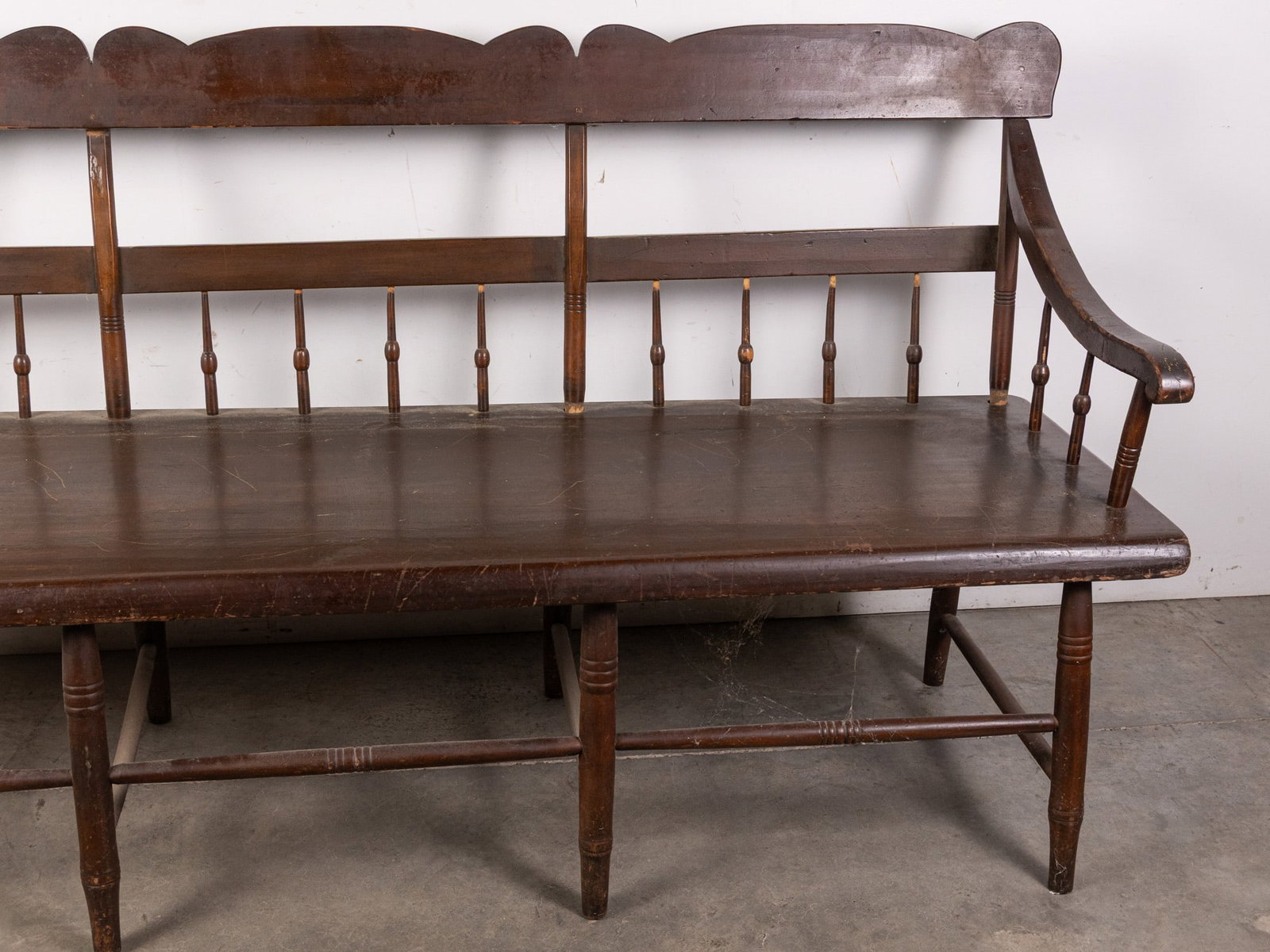 Large Antique Deacon's Bench - 4