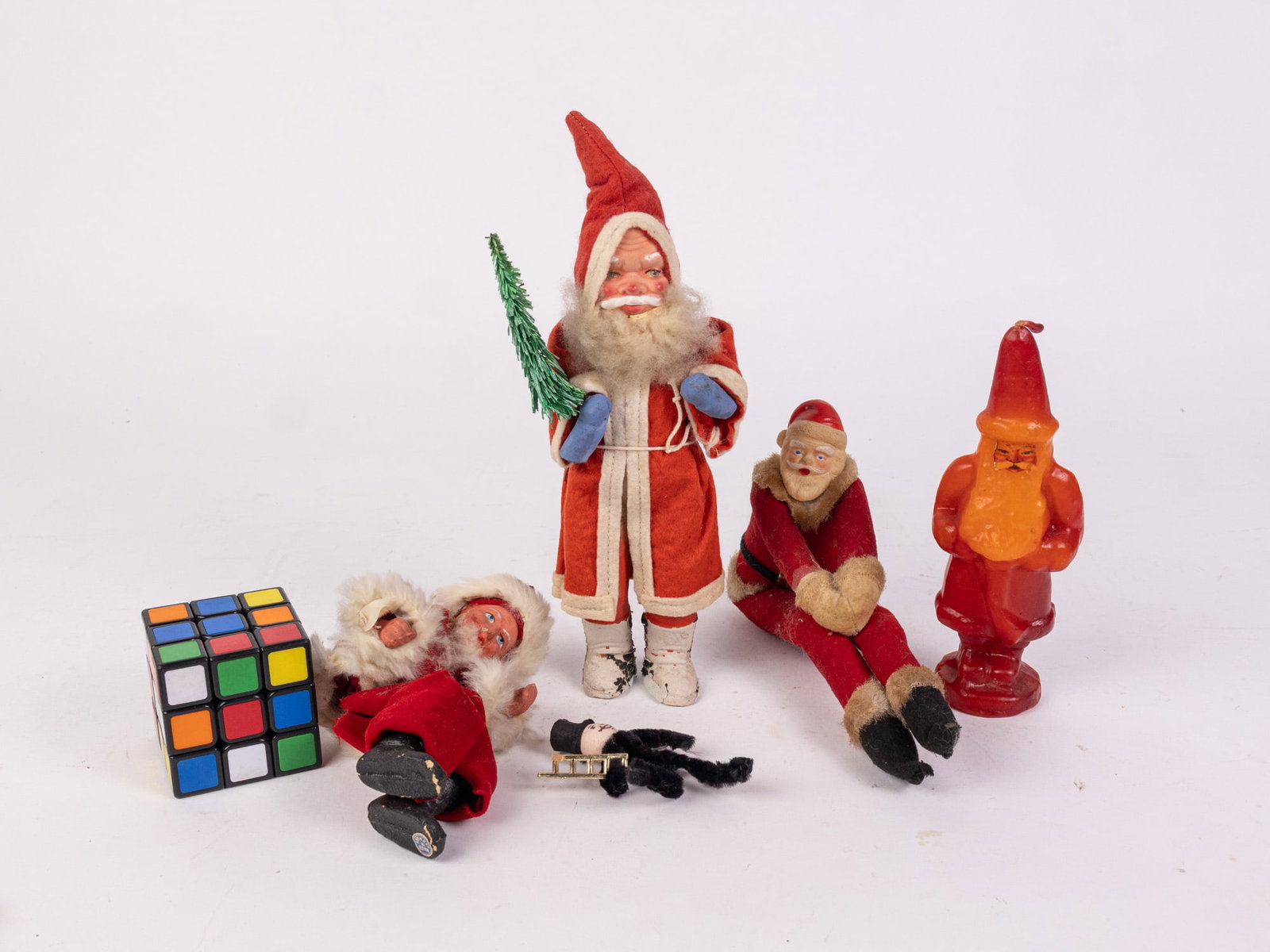 Vintage Santa Claus Figurines - 2
