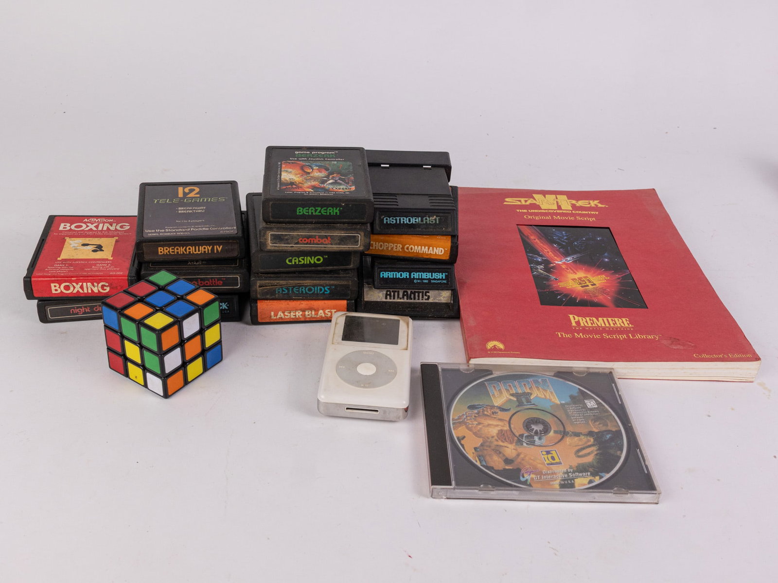 Video Game Assortment Lot Featuring Doom 2 - 2