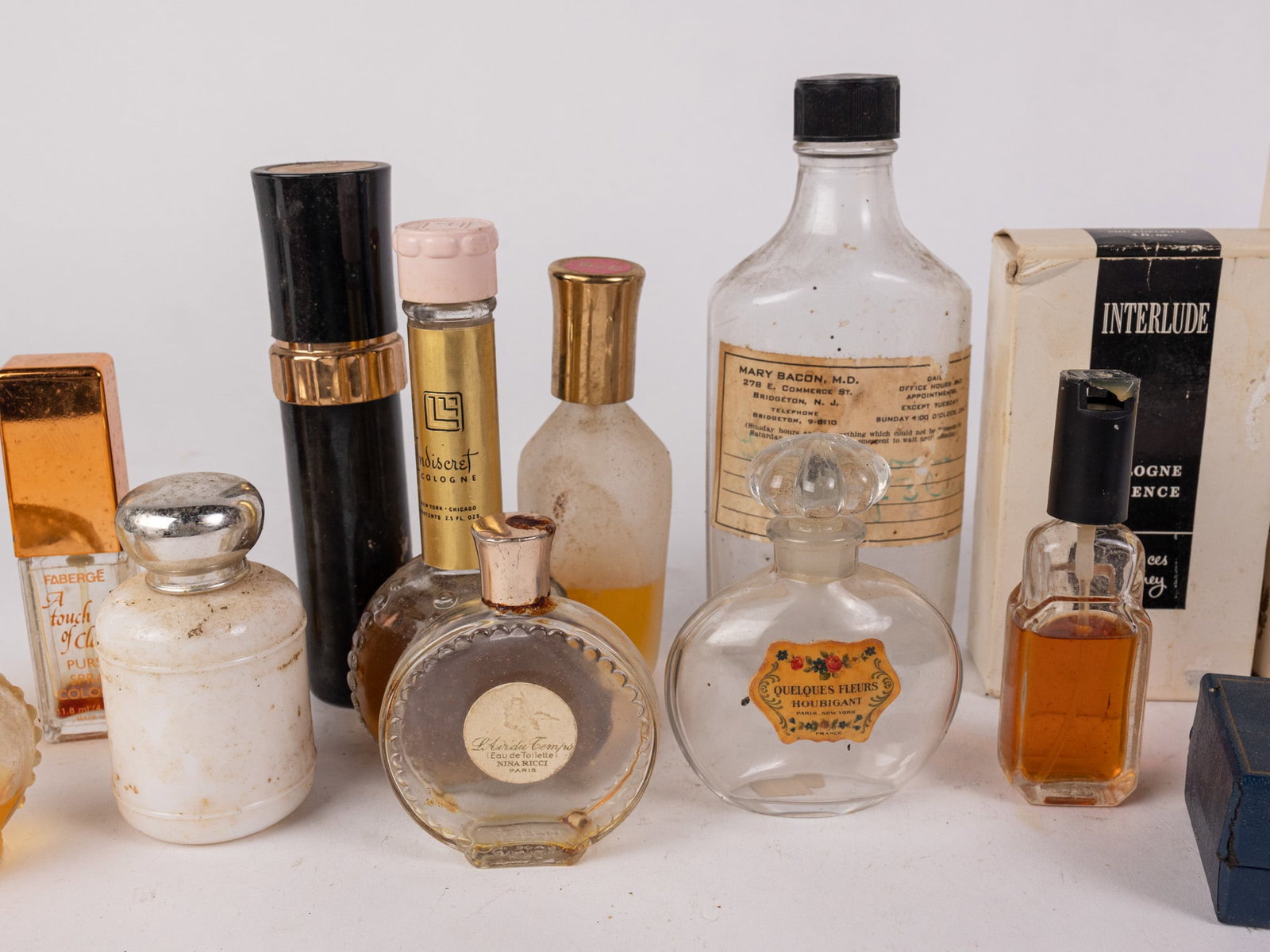 Lot of Assorted Vintage Perfumes Featuring Lanvin - 4