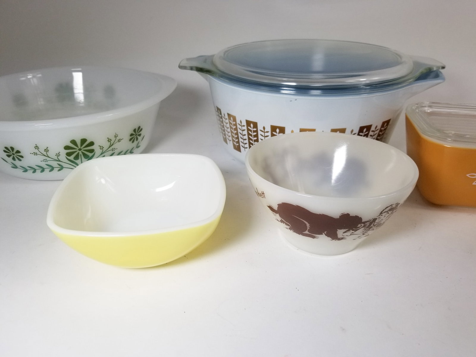 Kitchenware Lot - 4