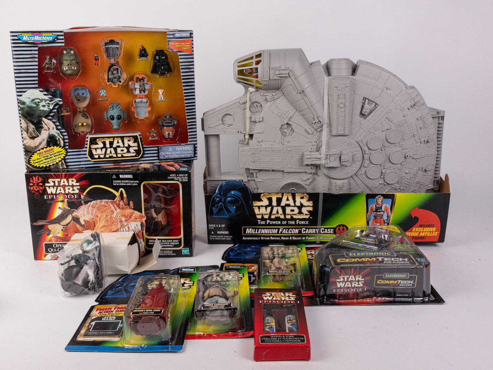Assortment of Star Wars Collectibles: Star Wars Episode 1: Opee and Qui-Gon Jinn - Star Wars Episode 1: Commtech Reader - Star Wars Micro Machines Mini Set Size 7" x 12" x 12" Literature Brooks Auction – Online Auction Terms &