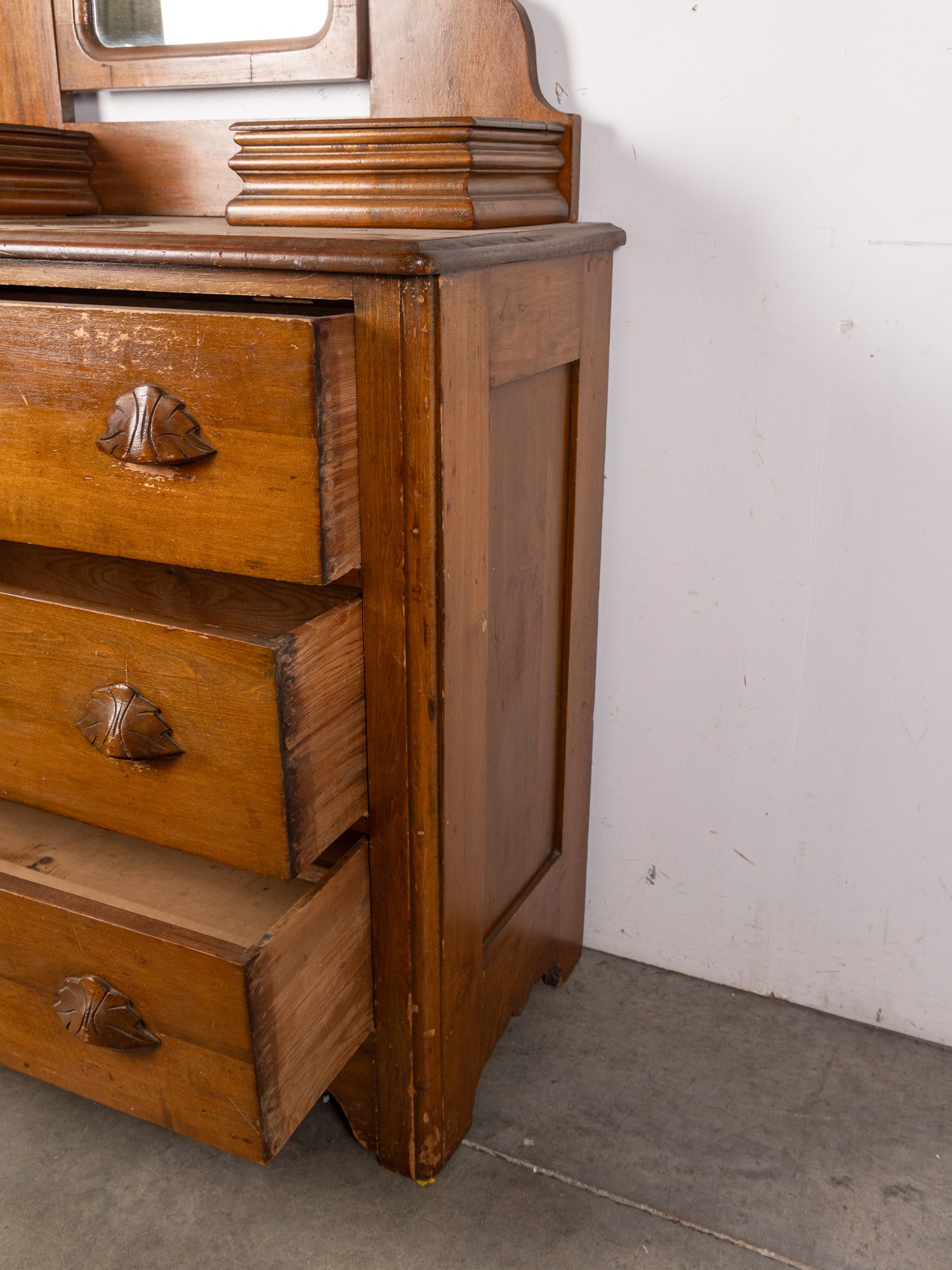 Antique Victorian Eastlake 3-Drawer Dresser - 7