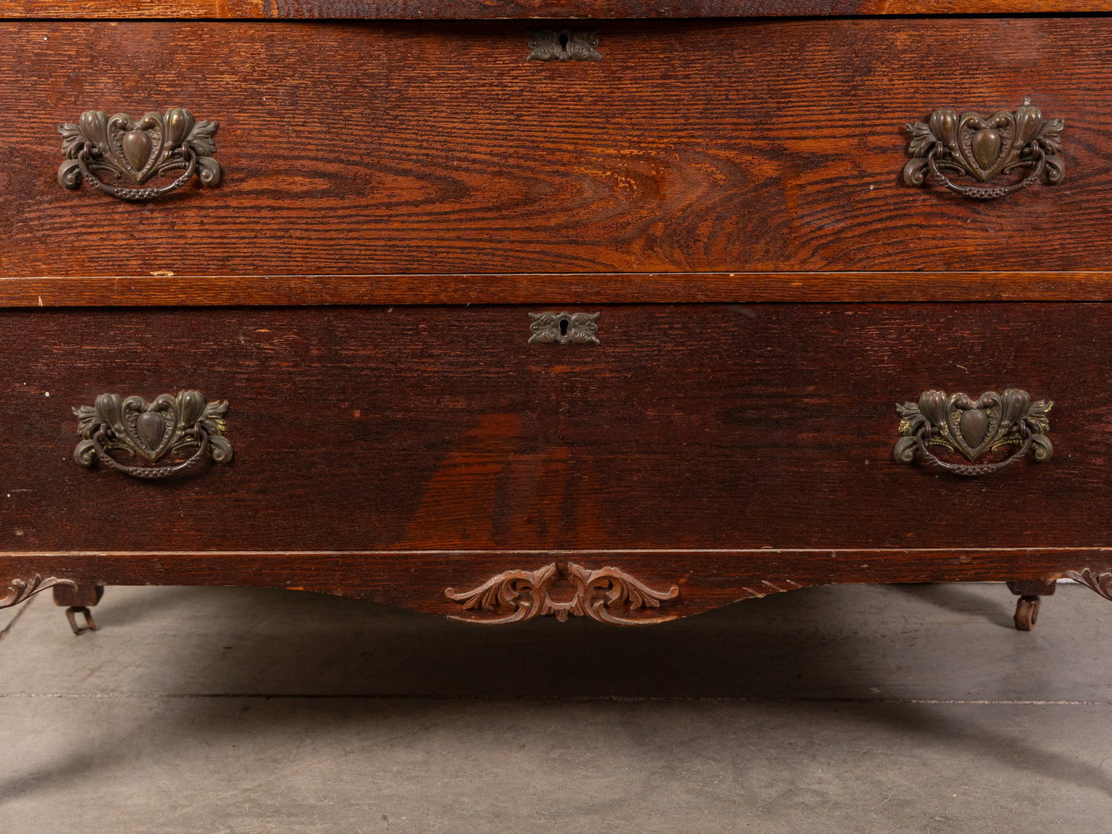 Vintage Victorian Style Oak Chest of Drawers - 2