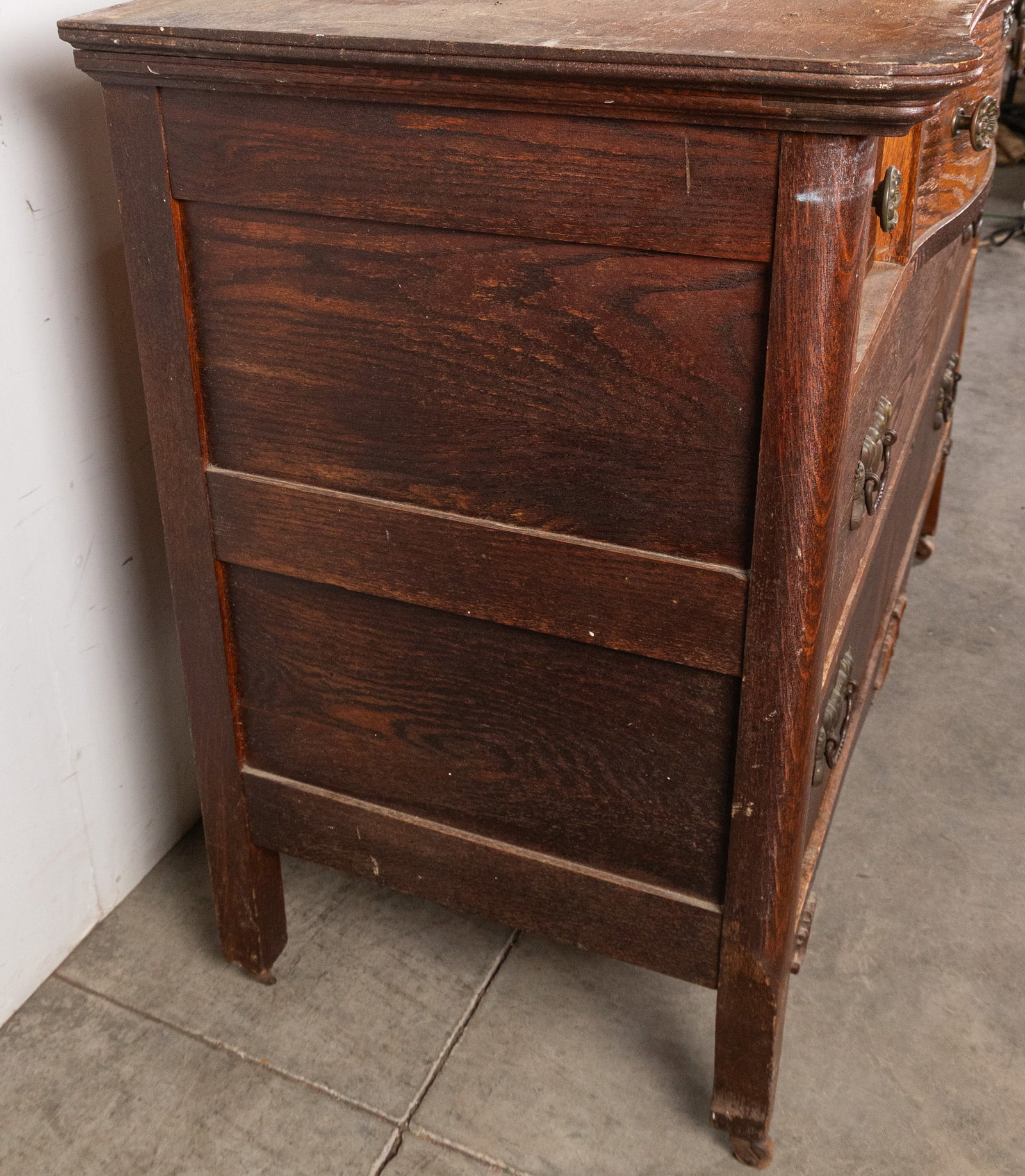Vintage Victorian Style Oak Chest of Drawers - 4