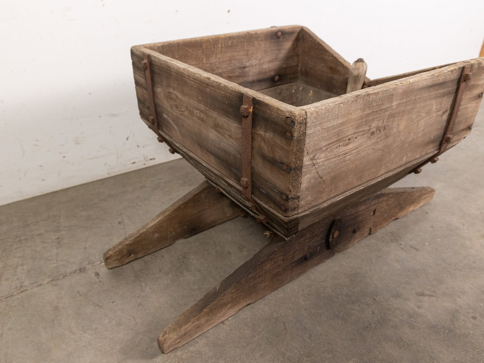 Vintage Eagle Aluminum Grape Crusher - 5