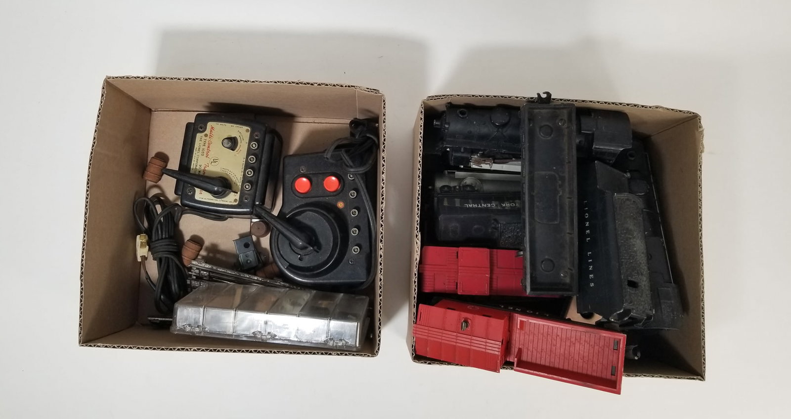 Trains & Model Railroad Assortment ft. Lionel (1 of 4)