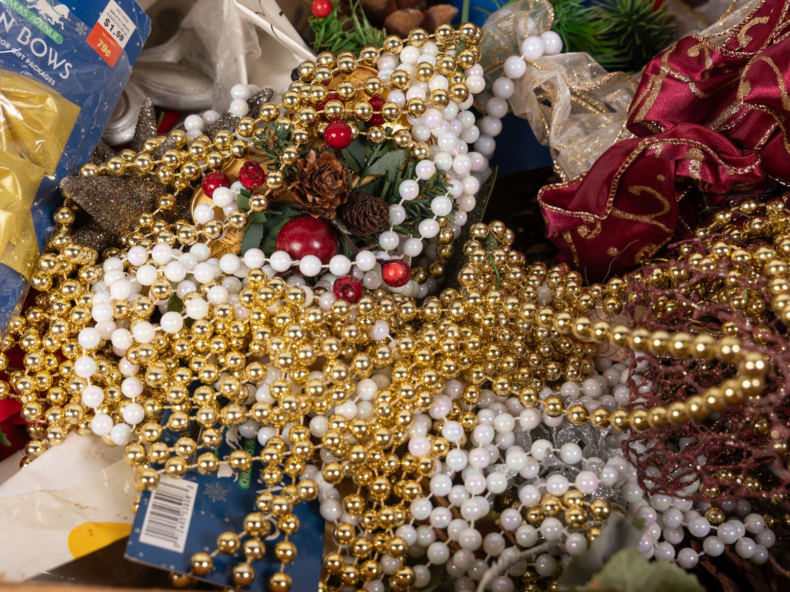 Lot of Contemporary Christmas Decorations - 4