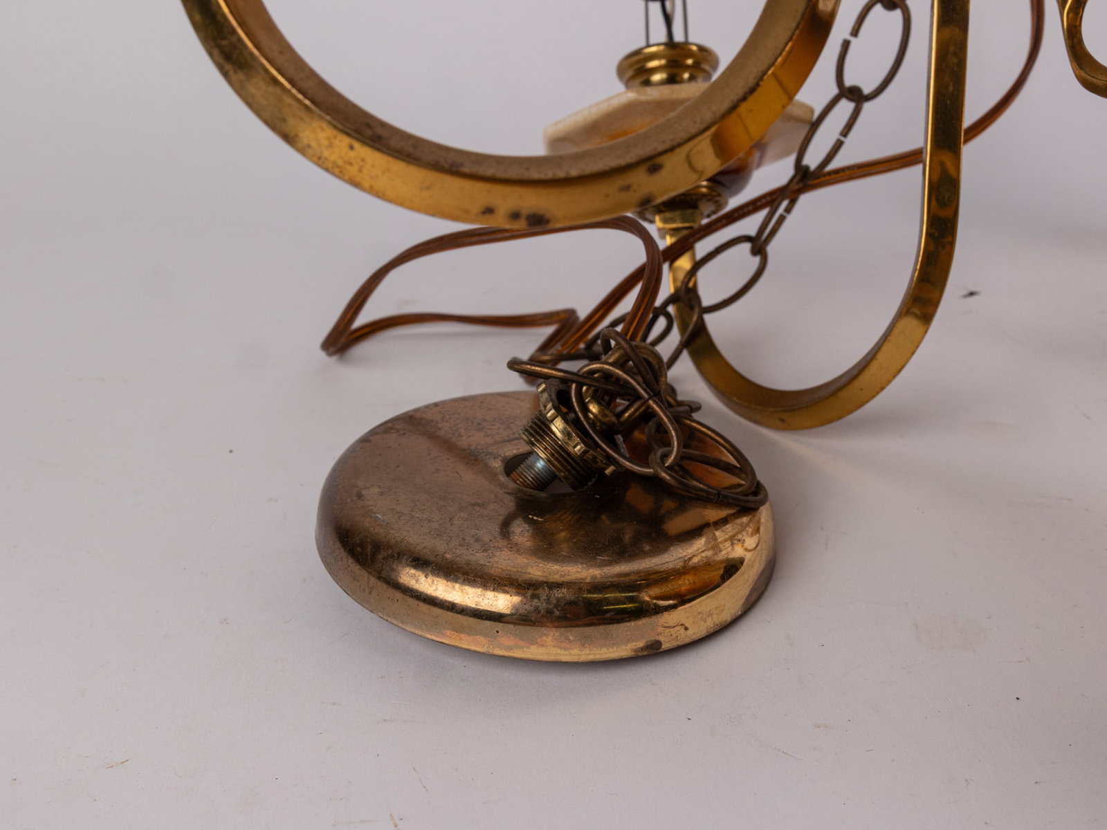 Vintage Ornate Ceramic and Brass Chandelier - 3