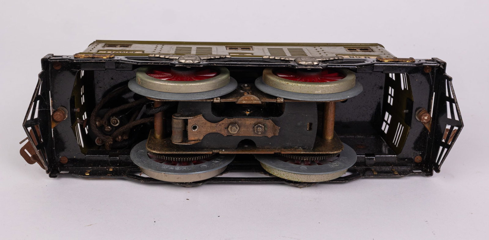 Lionel No. 8 Locomotive and Lionel No. 514 Ventilated Refrigerator Car - 5