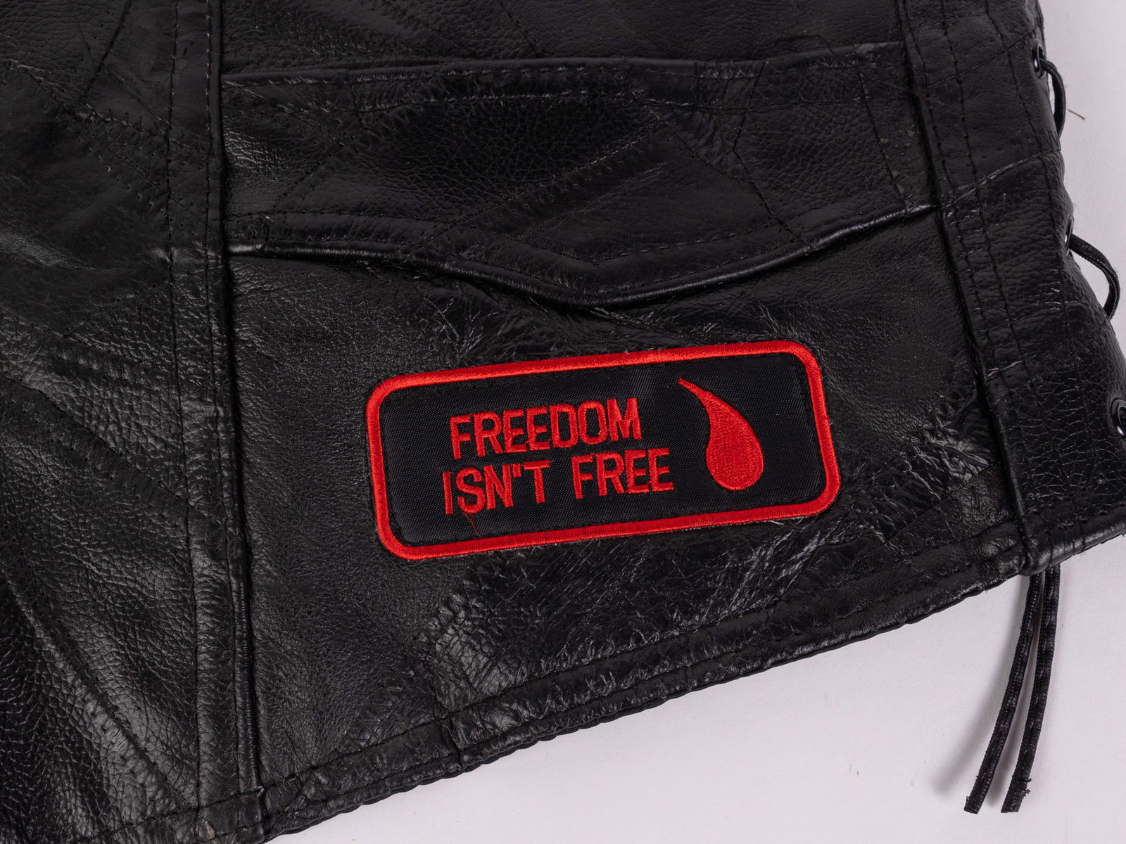 Diamond Plate Buffalo Leather Brand Biker Vest - 6