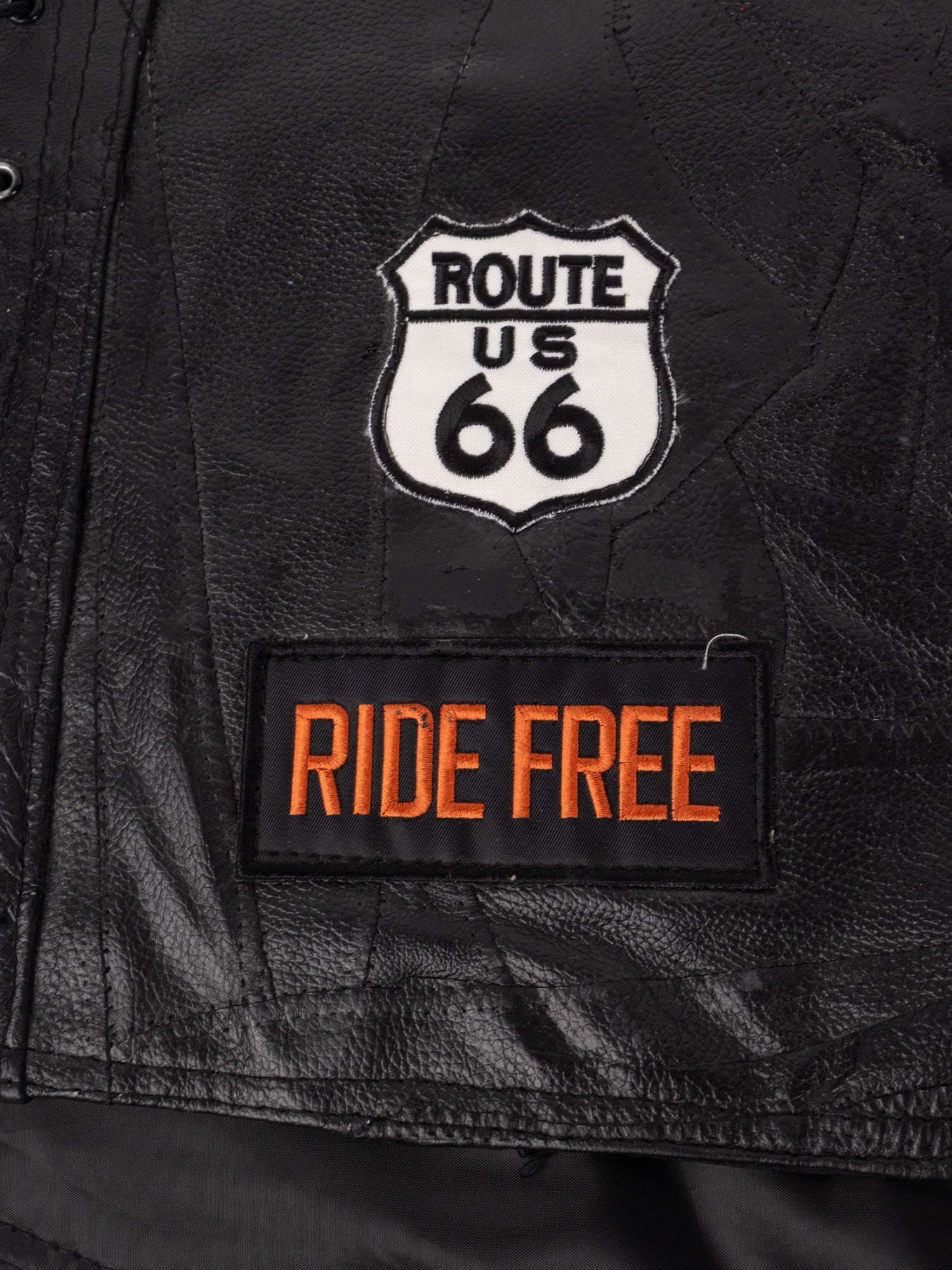 Diamond Plate Buffalo Leather Brand Biker Vest - 8