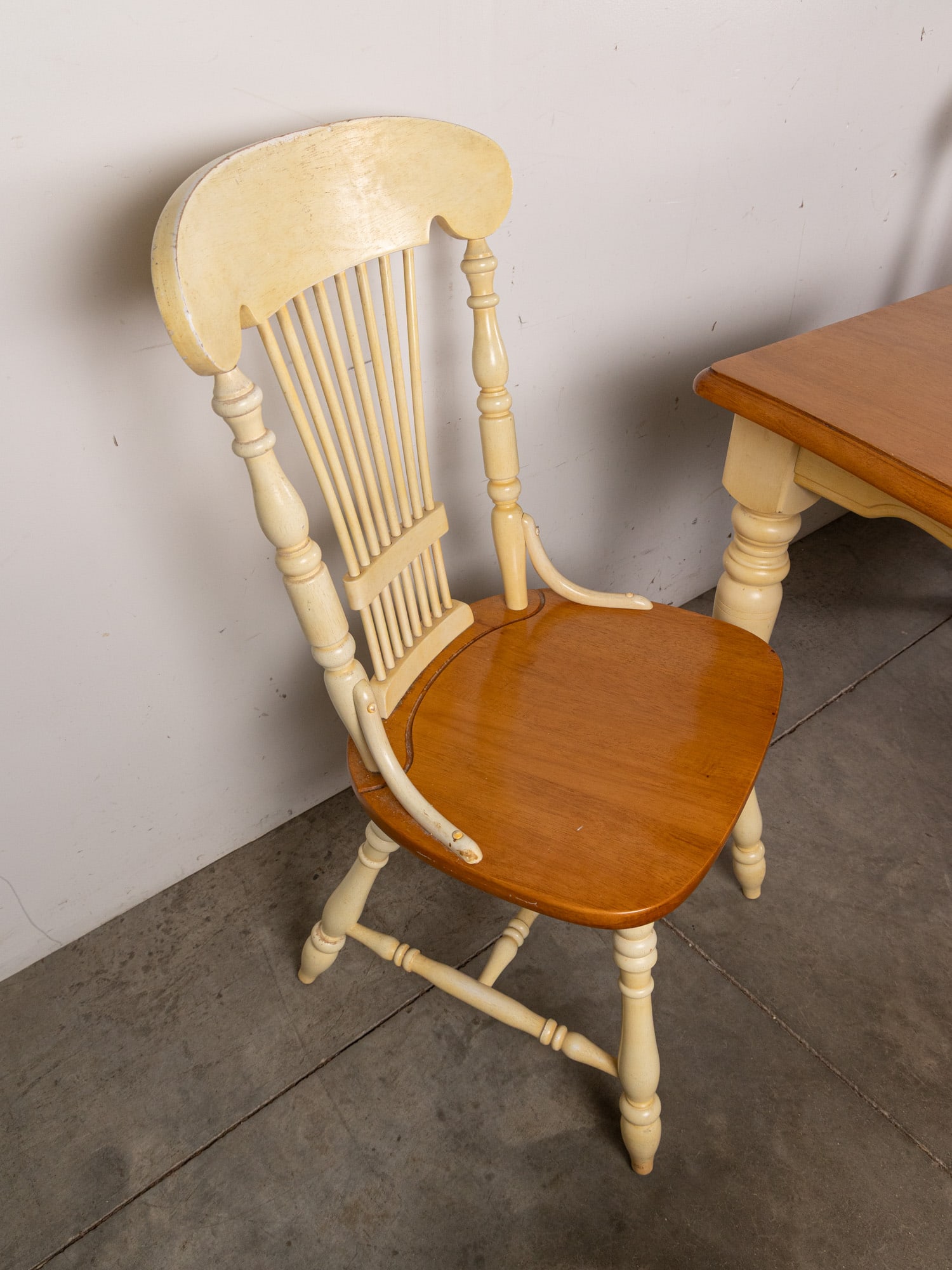 Five Piece Vintage Country Kitchen Dining Set - 7