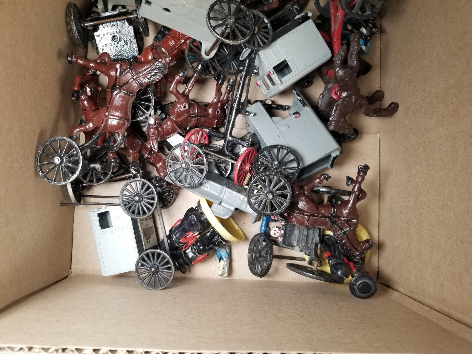 Assorted Lead and Cast Iron Amish Figures - 4