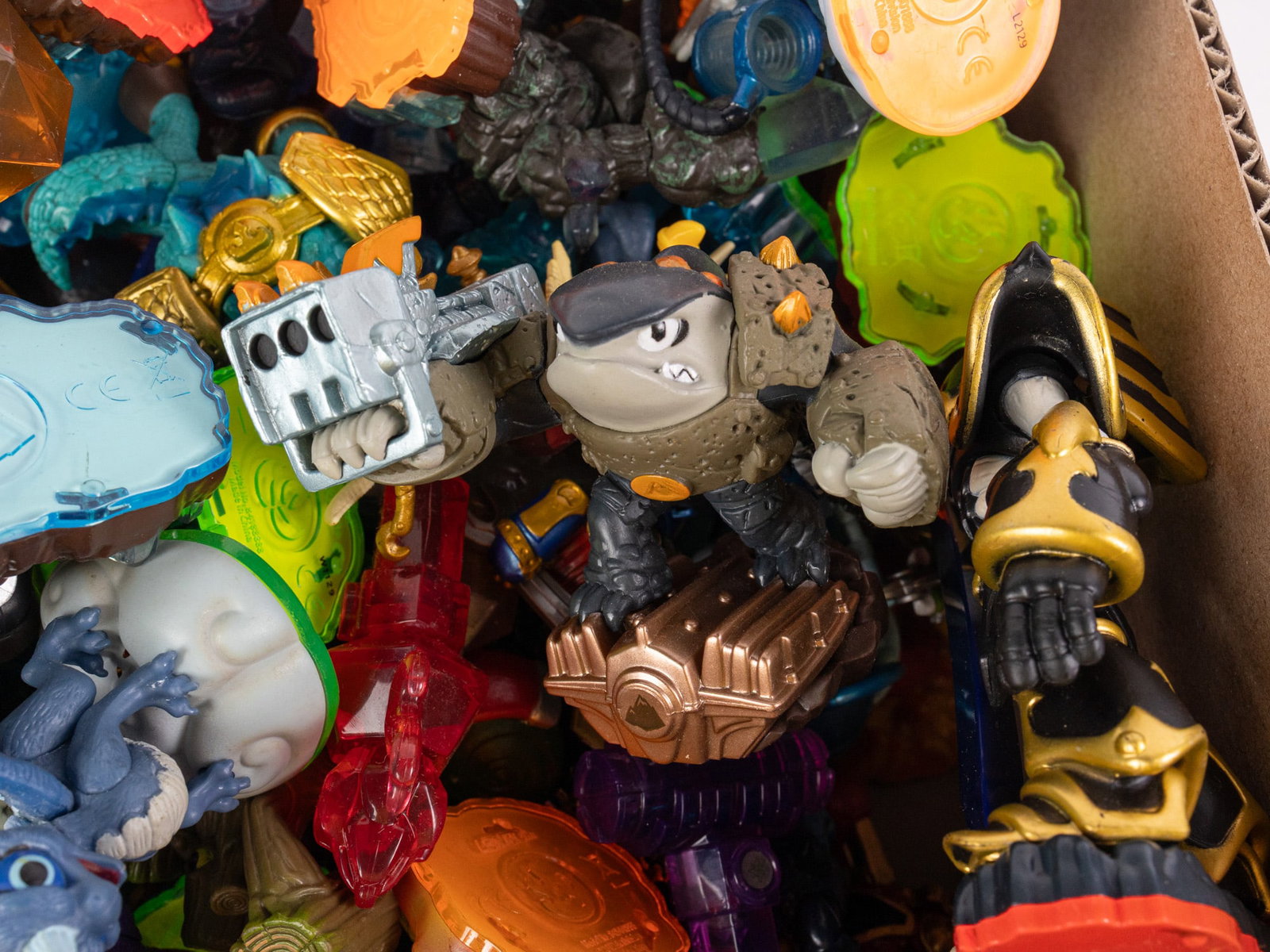 Lot of Assorted Skylander Figures - 7