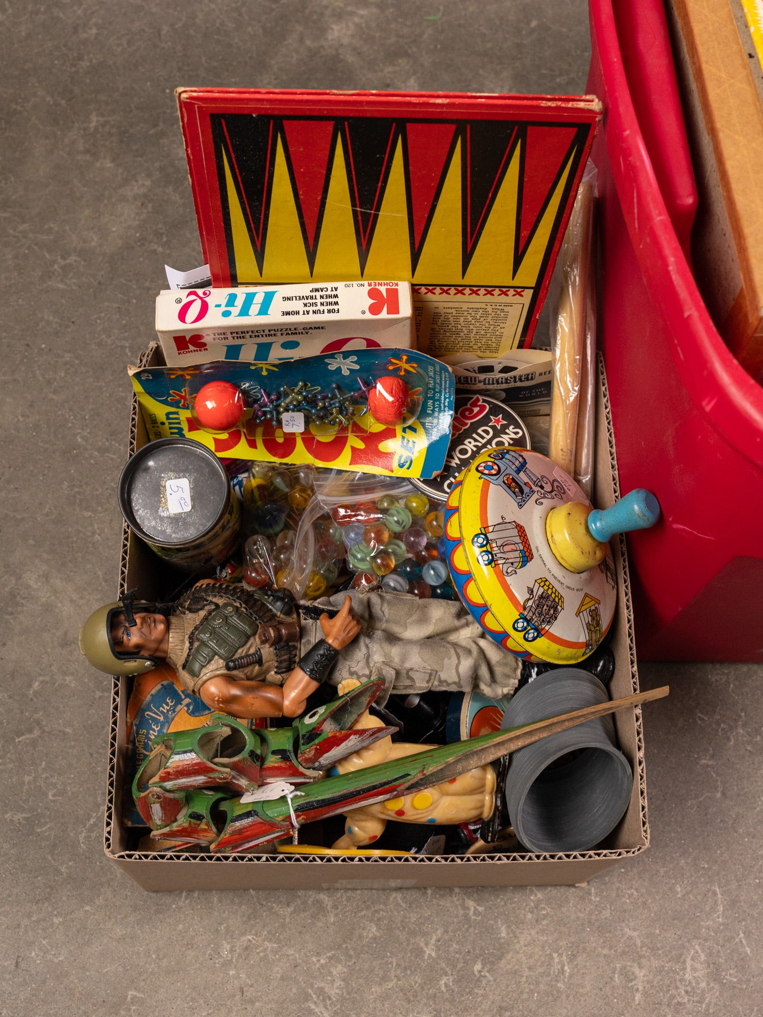 Assortment of Vintage Toys & Games - 2
