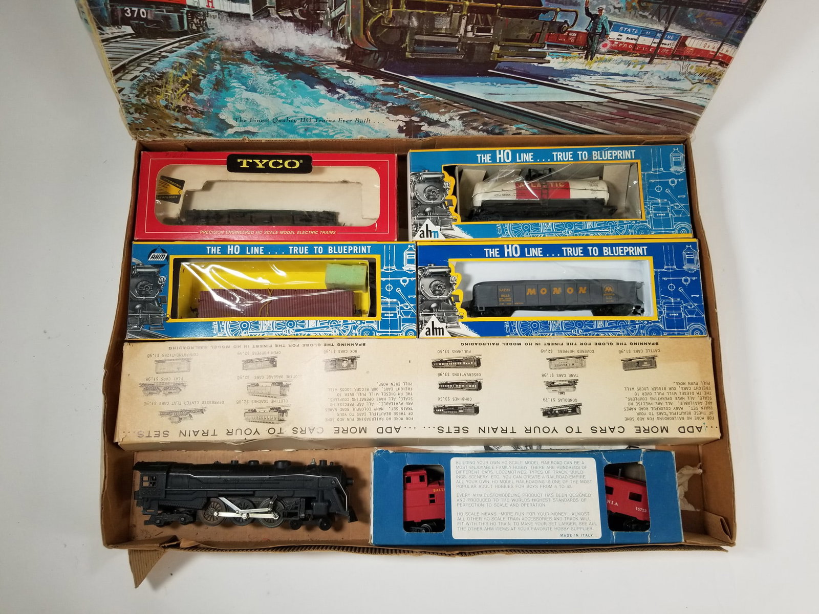 Vintage Model Railroad Train Set - 3