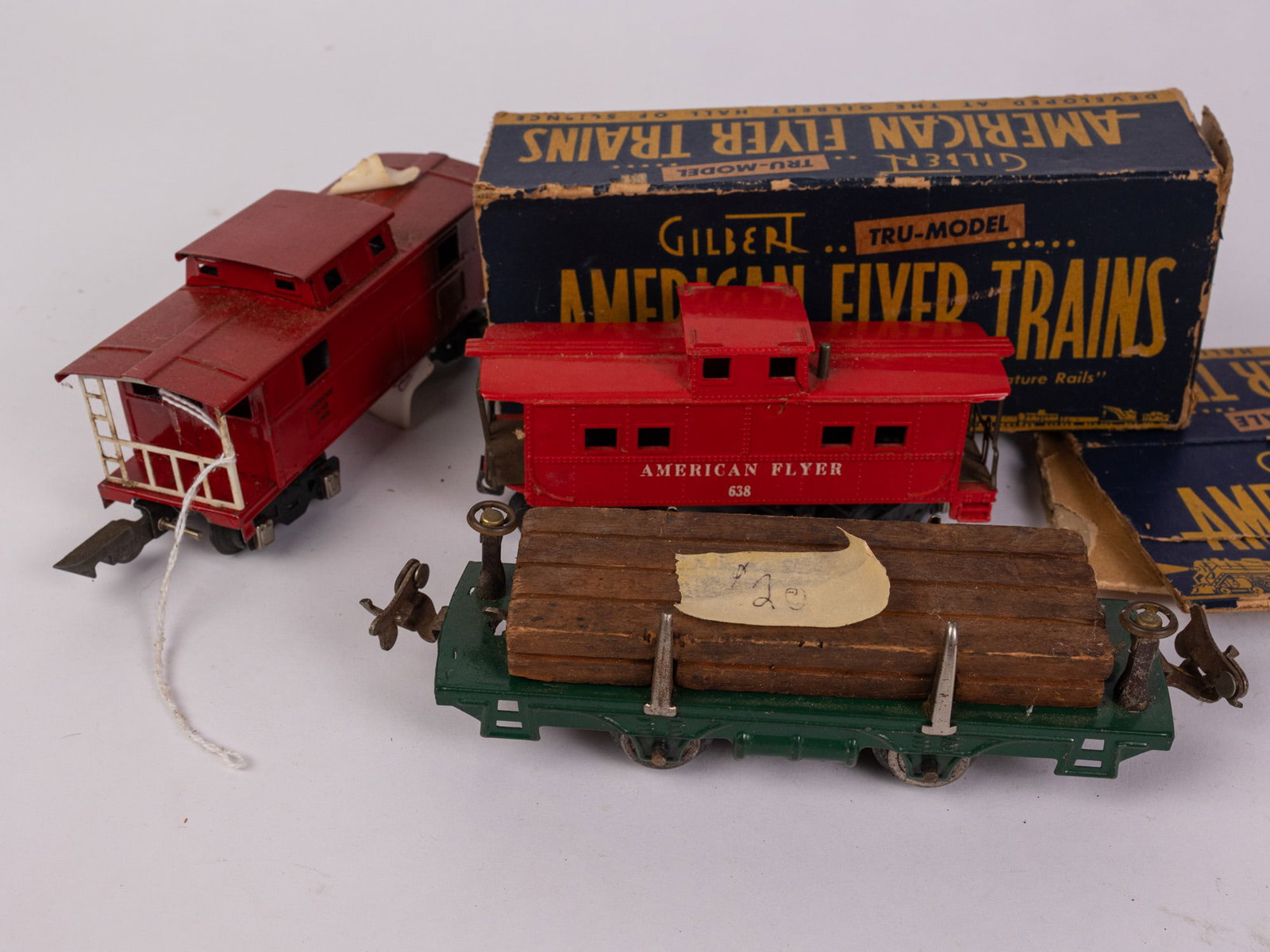 Vintage Model Railroad Train Cars Featuring Lionel - 3